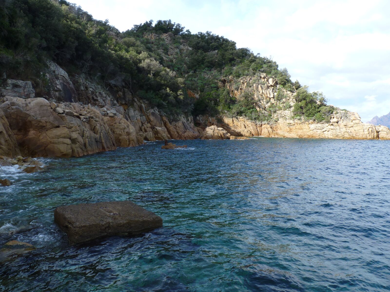 Panasonic Lumix DMC-FZ35 (Lumix DMC-FZ38) sample photo. Port, corsican, rocks photography