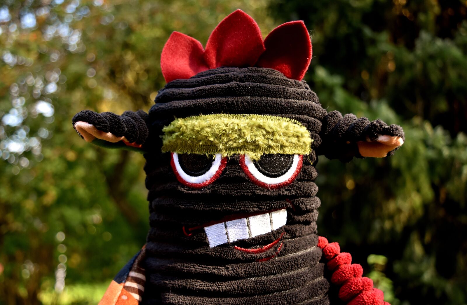 Nikon D7200 sample photo. Monster, soft toy, stuffed photography
