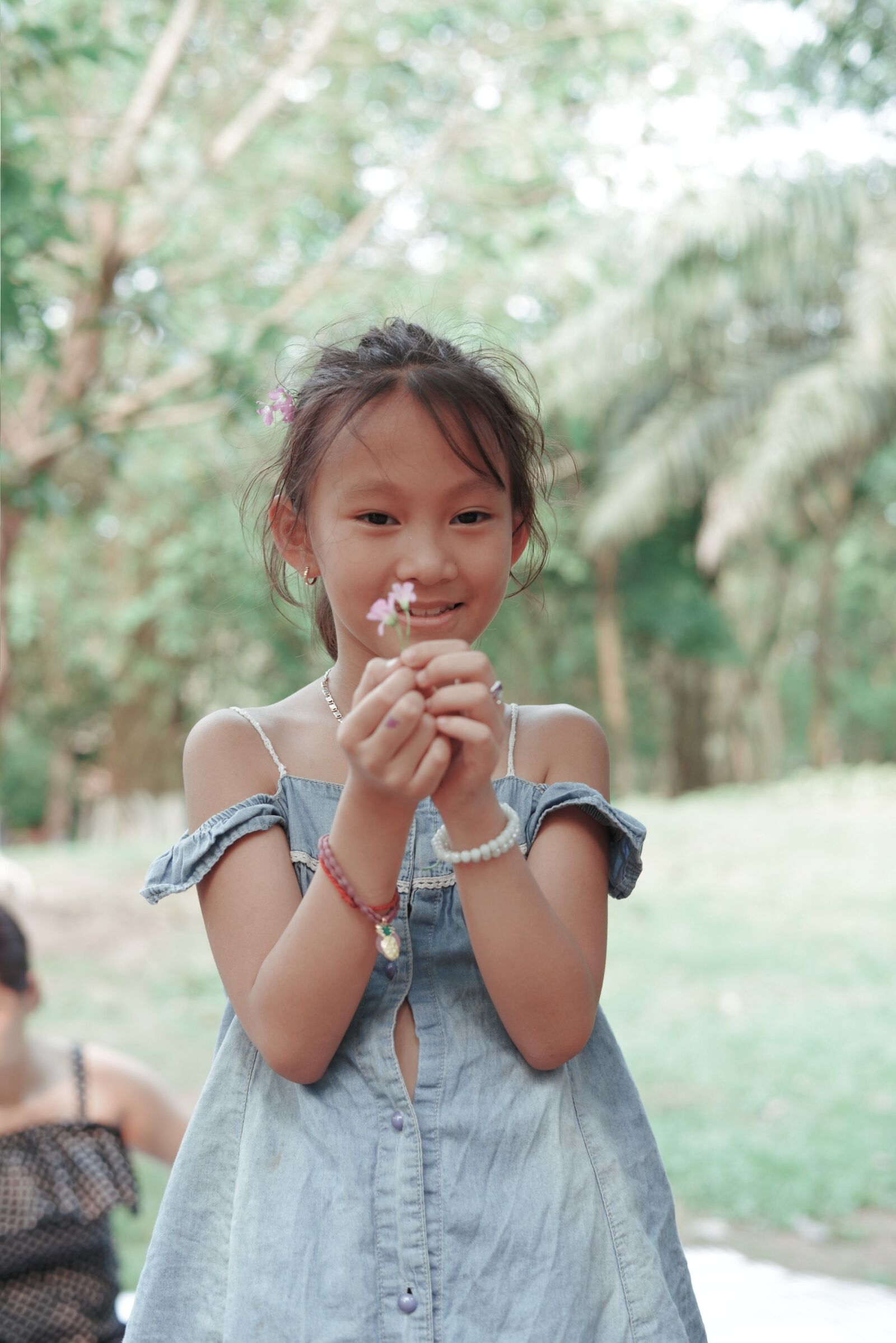 Nikon D610 sample photo. Nature, children, garden photography