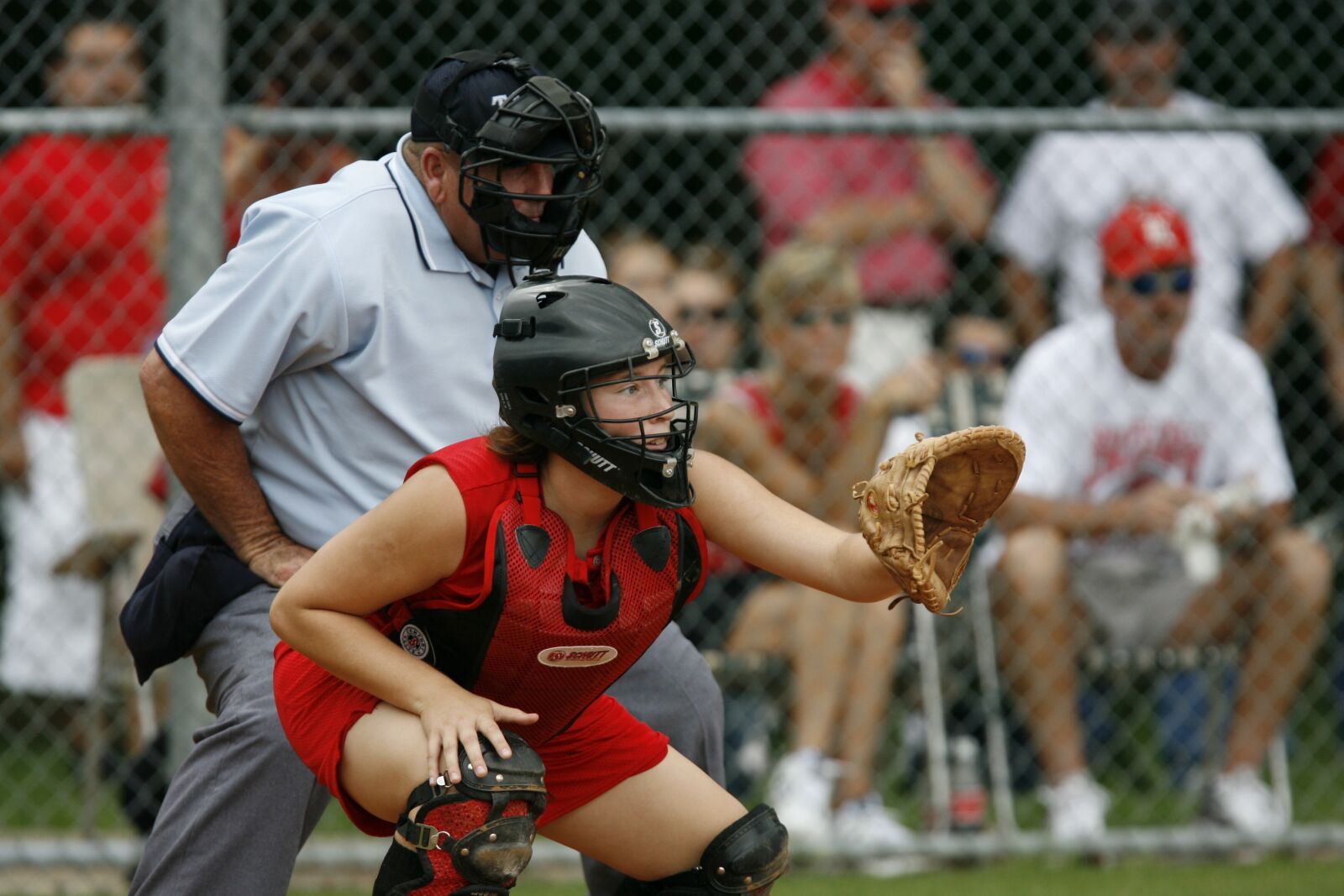 Canon EOS-1D Mark II N sample photo. Softball, catcher, player photography