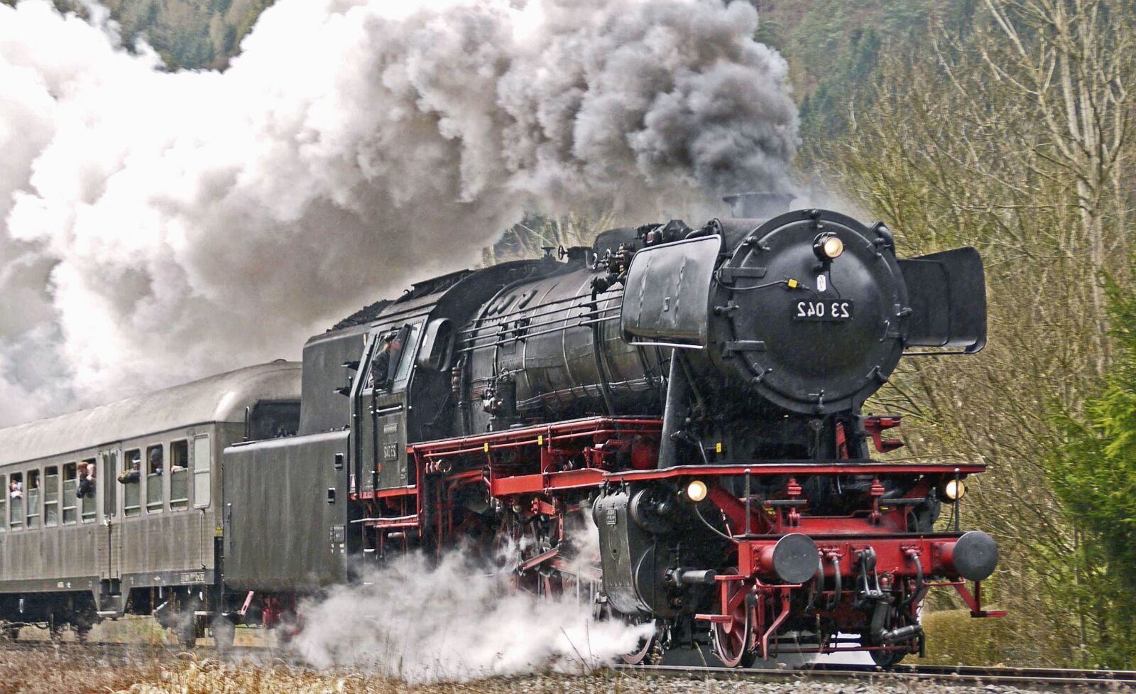 Panasonic Lumix DMC-G1 sample photo. Smoke, steam, machine, steam photography