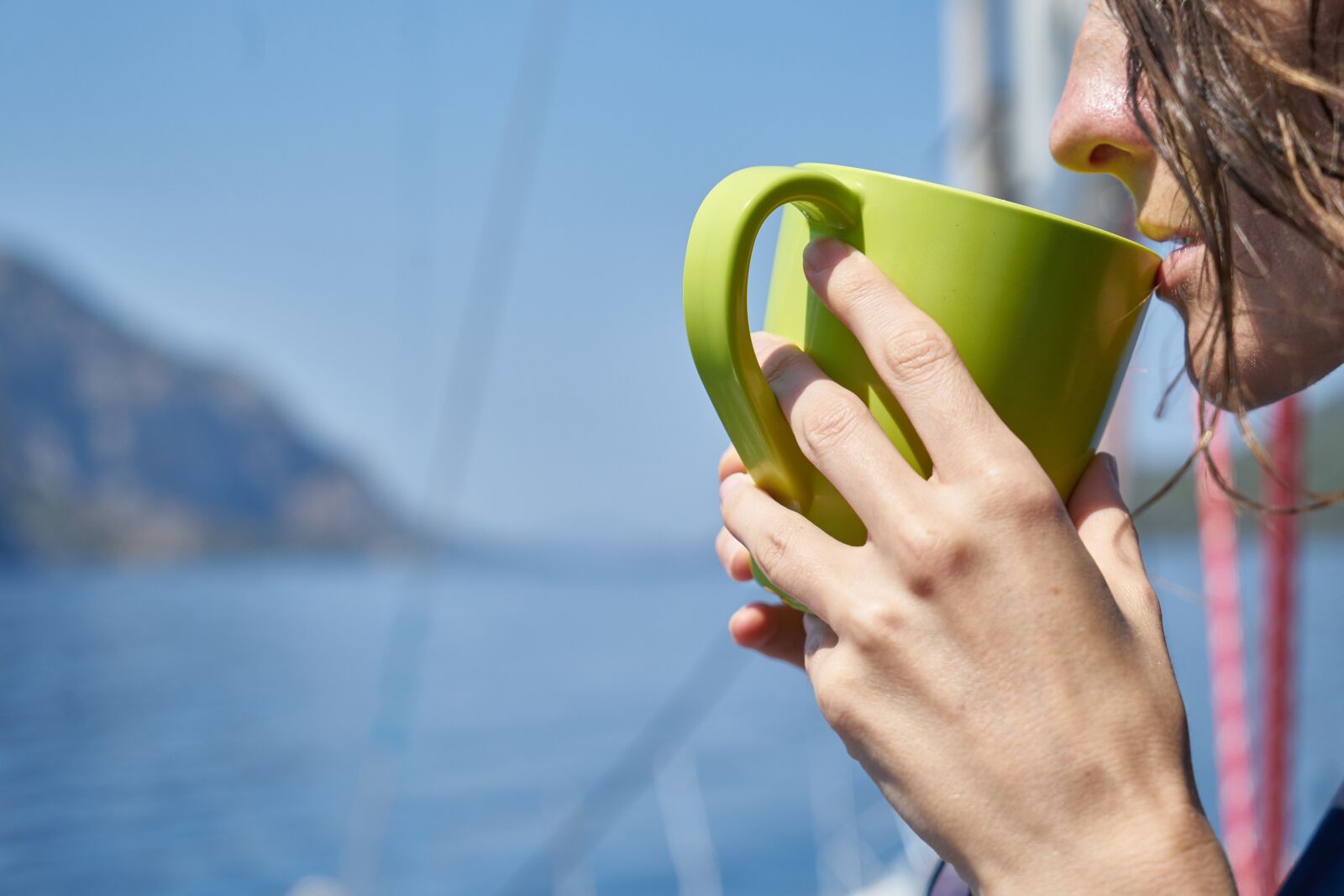 Sony a7R II sample photo. Woman, coffee, drink photography