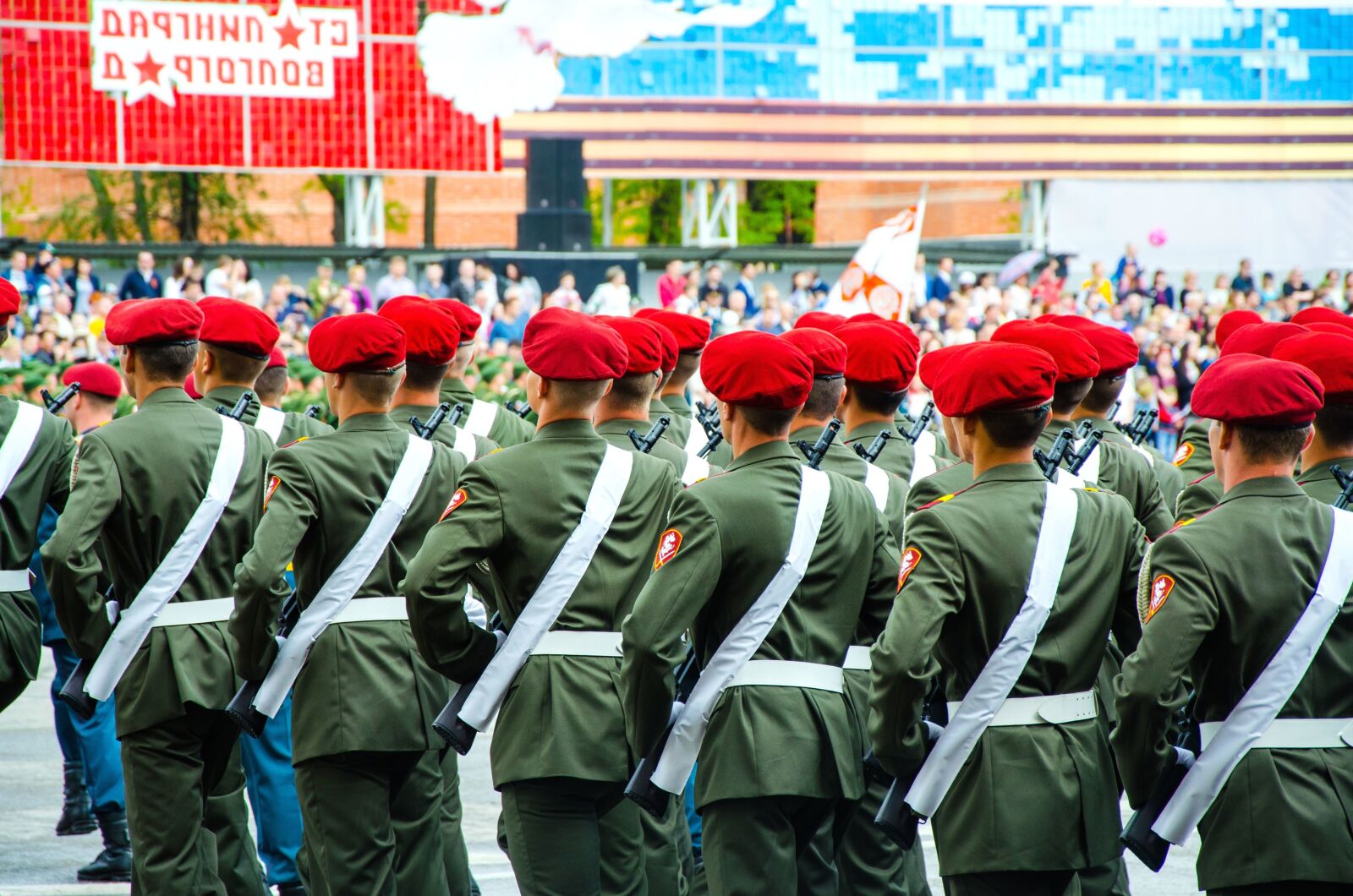 Nikon D5100 sample photo. Men, military, uniform, people photography