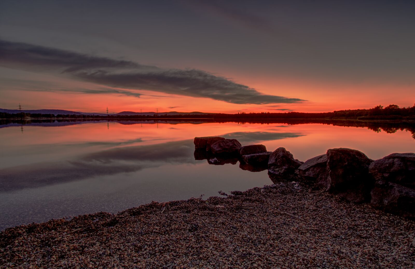 Canon EOS 60D + Canon EF-S 10-22mm F3.5-4.5 USM sample photo. Sunset, lake, landscape photography