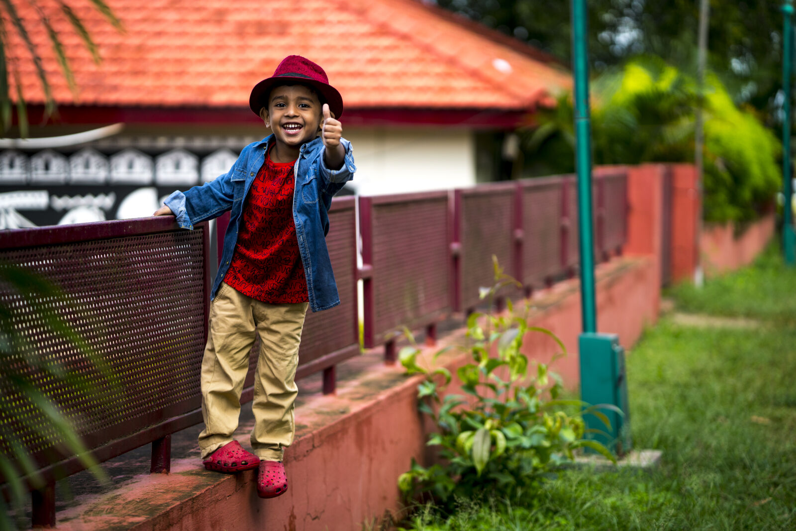 Sony a7R II + ZEISS Batis 85mm F1.8 sample photo. Indian, kid, kids, small photography