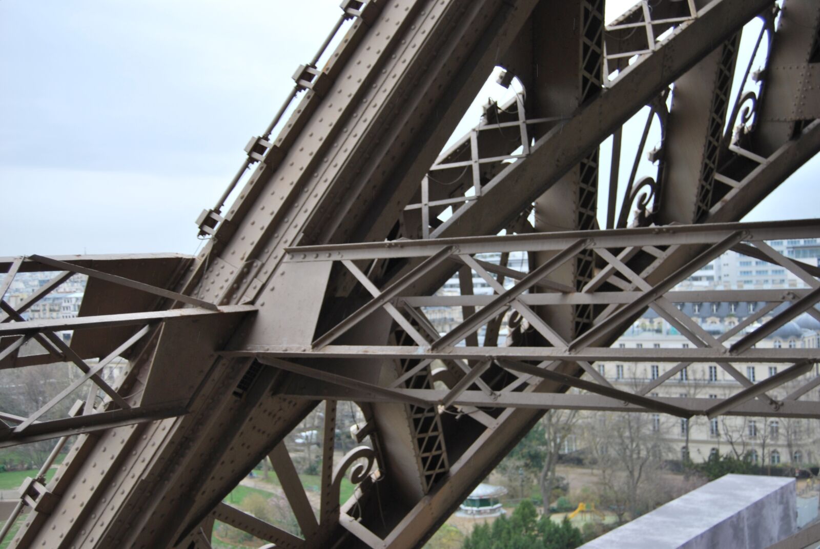 Nikon D60 sample photo. Structure, eiffel tower, metal photography