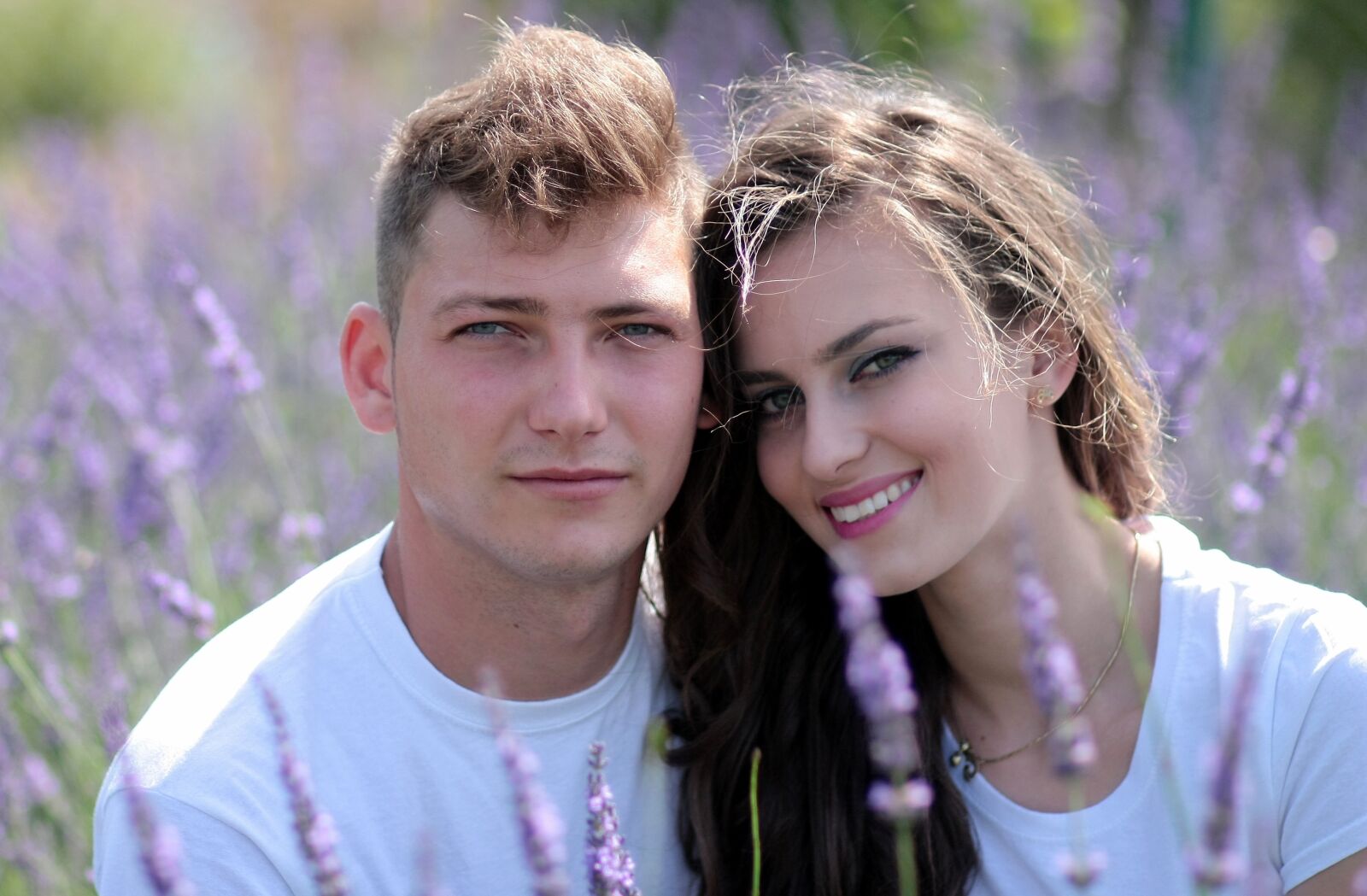 Canon EOS 450D (EOS Rebel XSi / EOS Kiss X2) sample photo. Couple, love, lavender photography