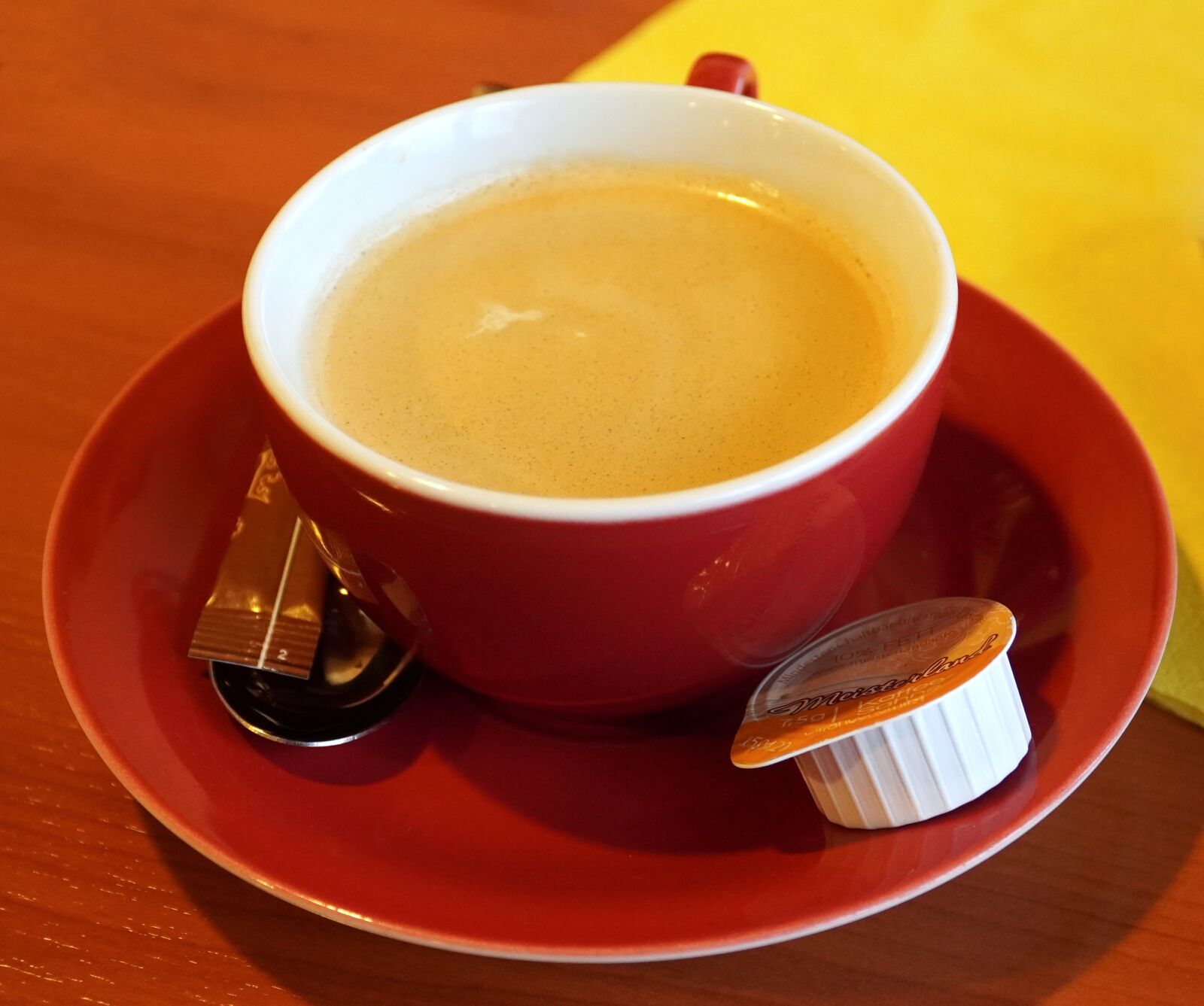Sony E PZ 18-105mm F4 G OSS sample photo. Cup, coffee, coffee cup photography