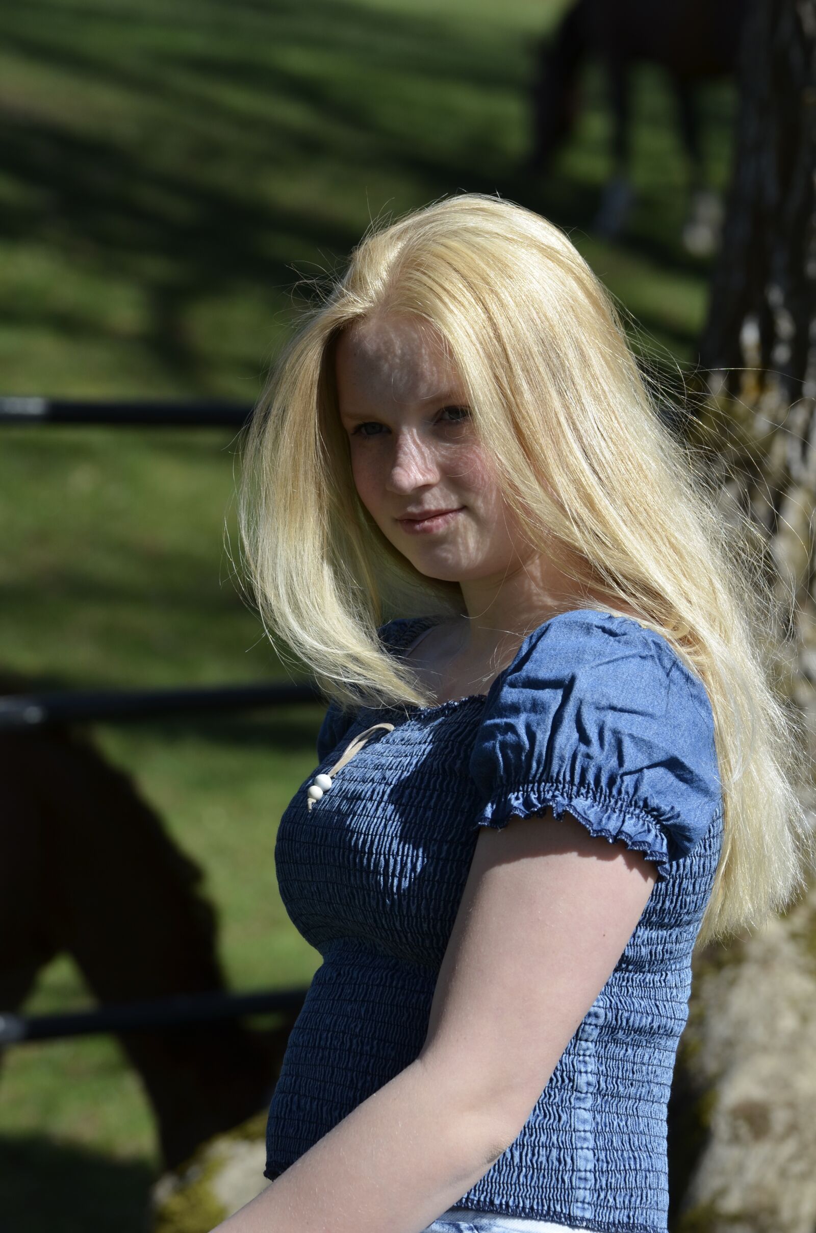 Nikon D5100 sample photo. Girl, blond, hair photography