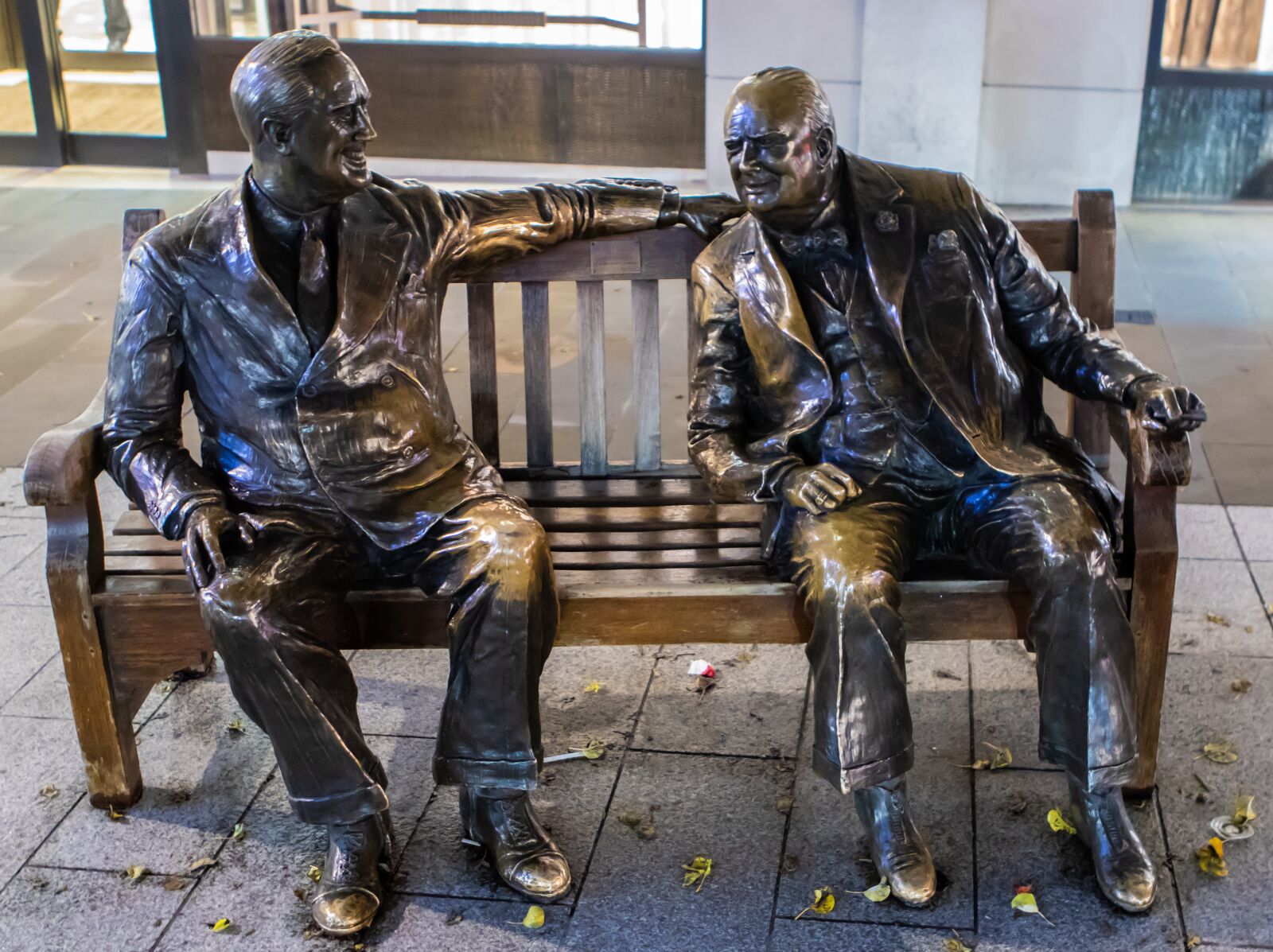 Canon EOS 7D Mark II sample photo. Churchill and roosevelt, allies photography