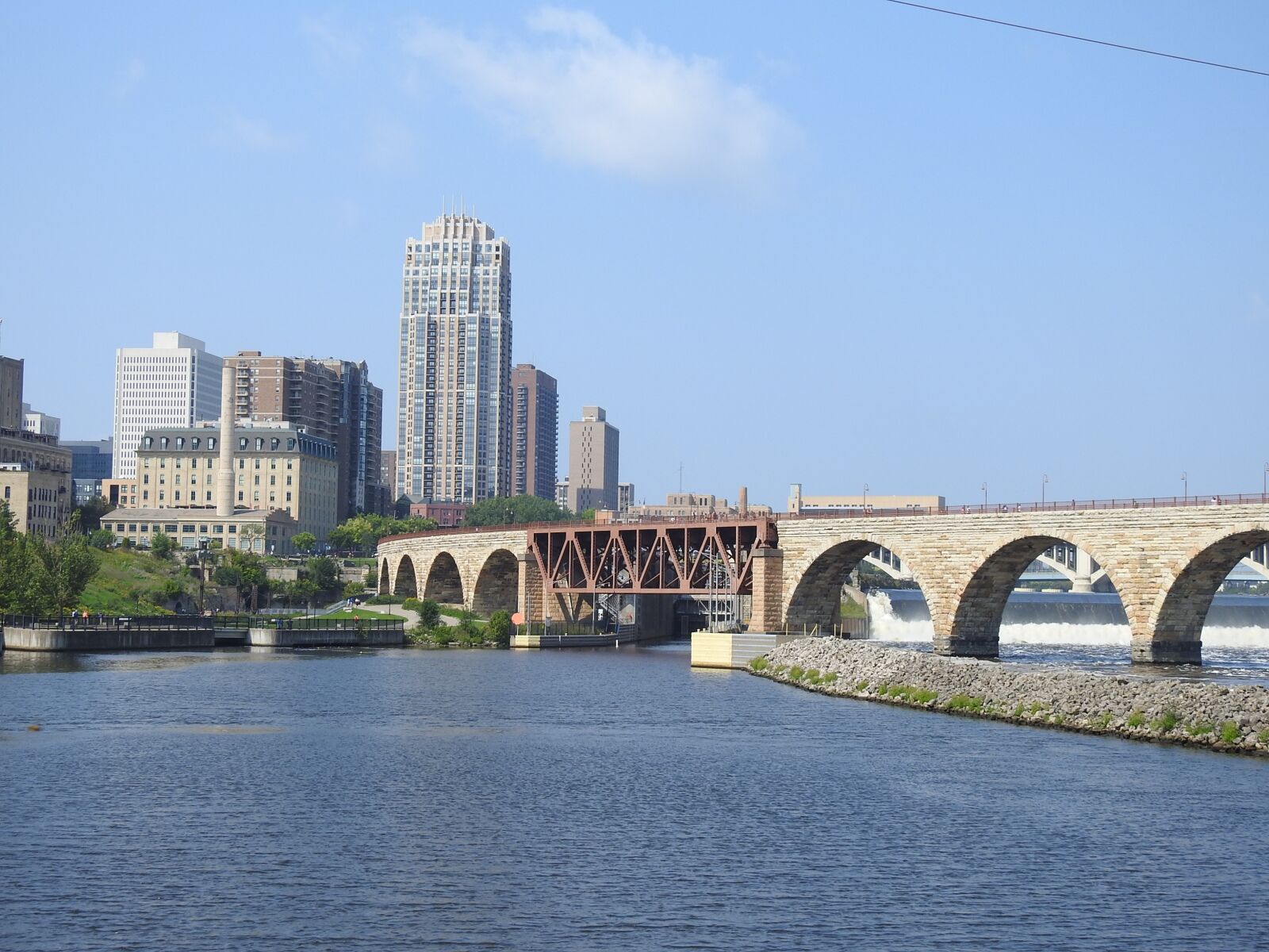Nikon Coolpix P900 sample photo. Bridge, river, city photography