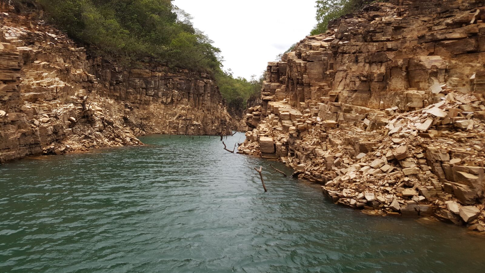 Samsung Galaxy S6 sample photo. Quarry, mar, green photography