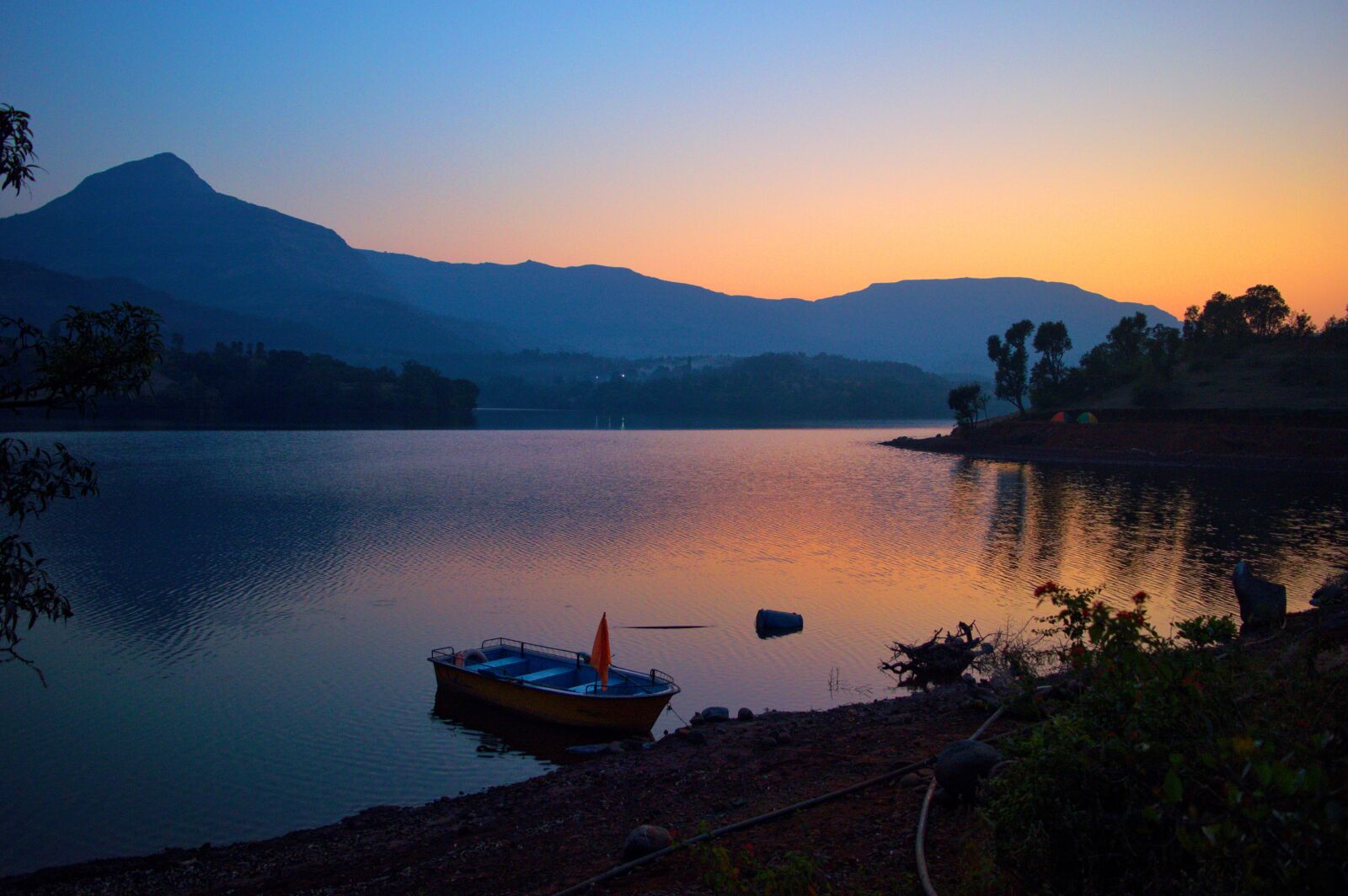 Nikon D3200 sample photo. Hill, lake, dusk photography