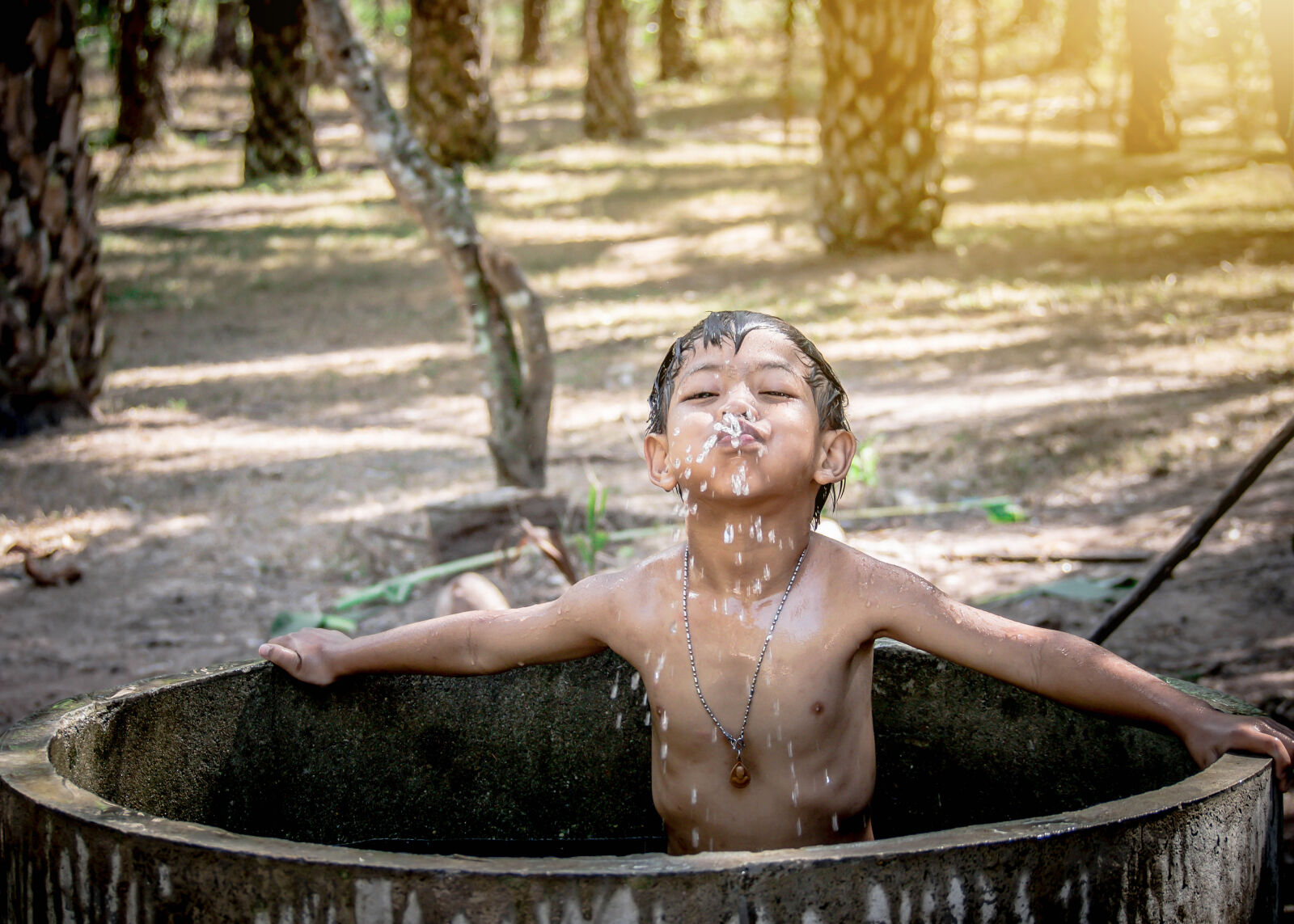 Olympus PEN E-PL7 sample photo. Boy, free, wallpaper, funny photography