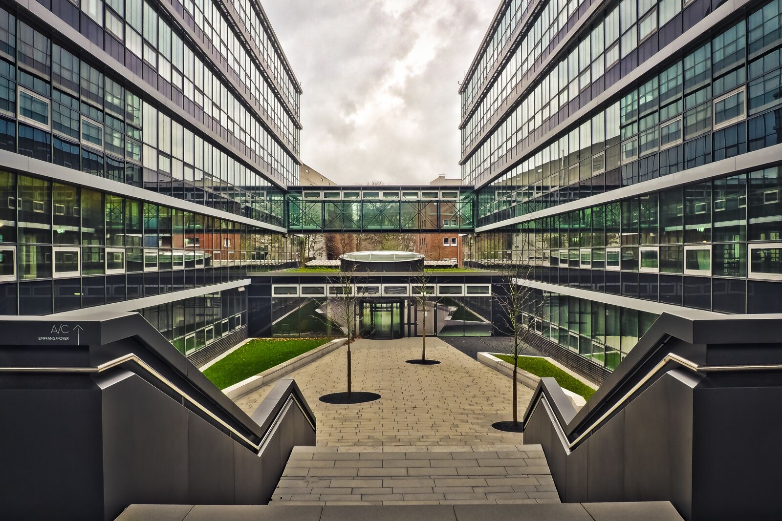 Olympus OM-D E-M10 sample photo. Architecture, glass, modern photography