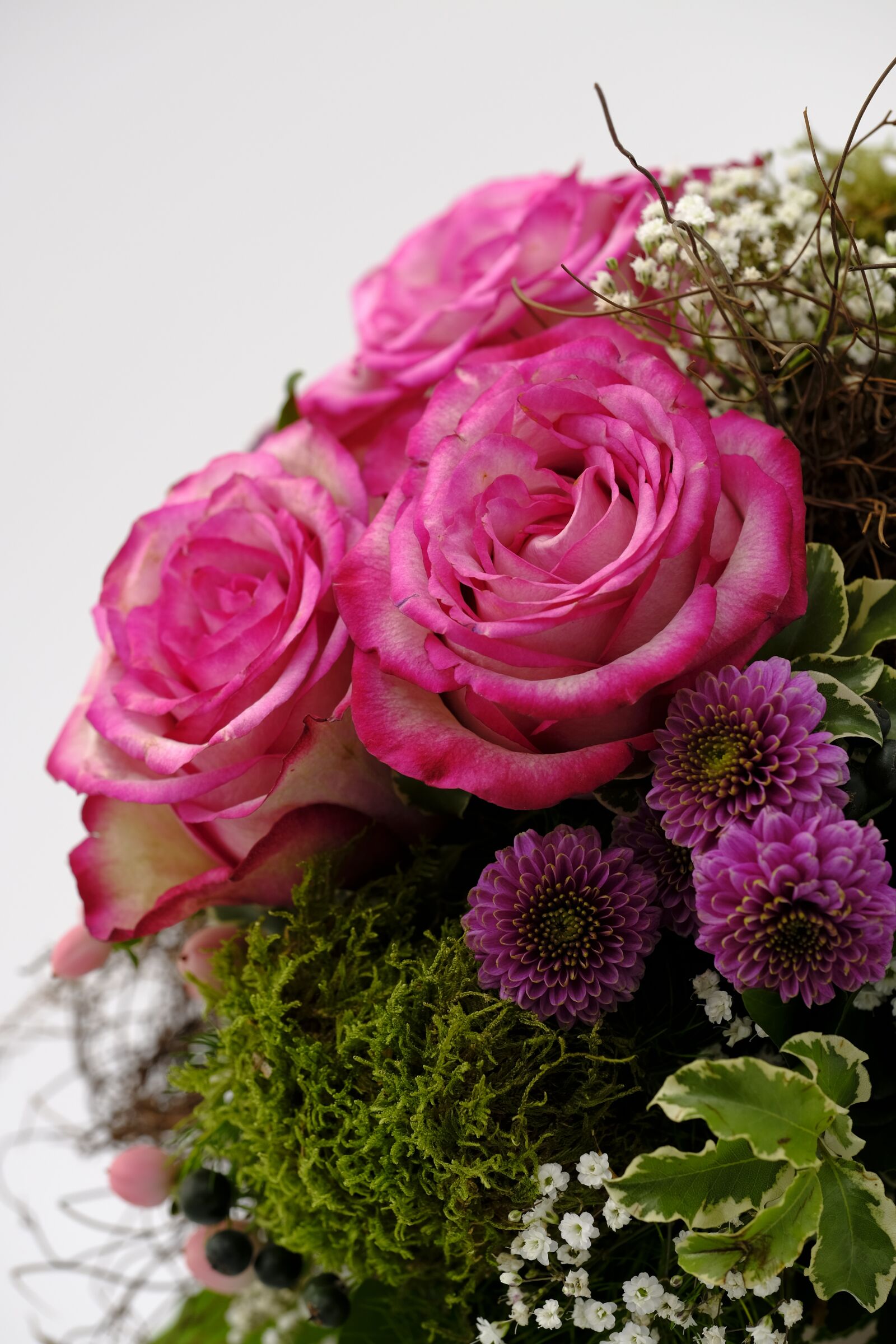 Fujifilm X-T2 + Fujifilm XF 80mm F2.8 R LM OIS WR Macro sample photo. Bouquet, flowers, roses photography