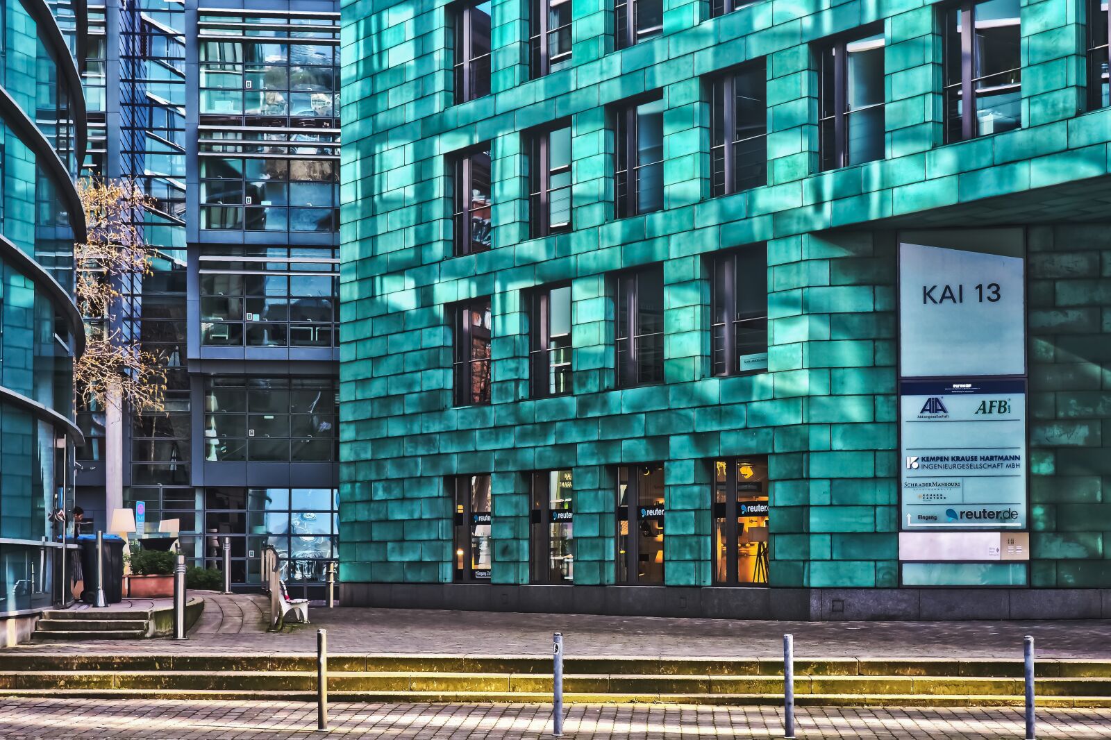Olympus OM-D E-M10 sample photo. Architecture, modern, building photography