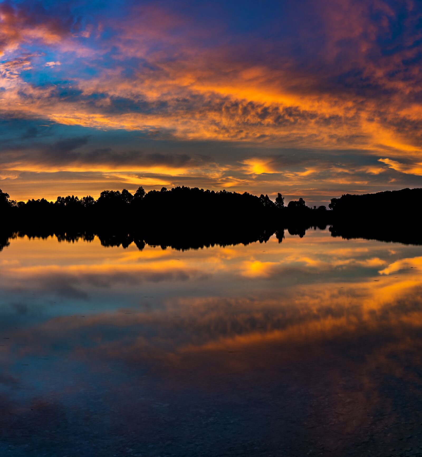 Sony a6300 sample photo. Sunset, lake, mirroring photography