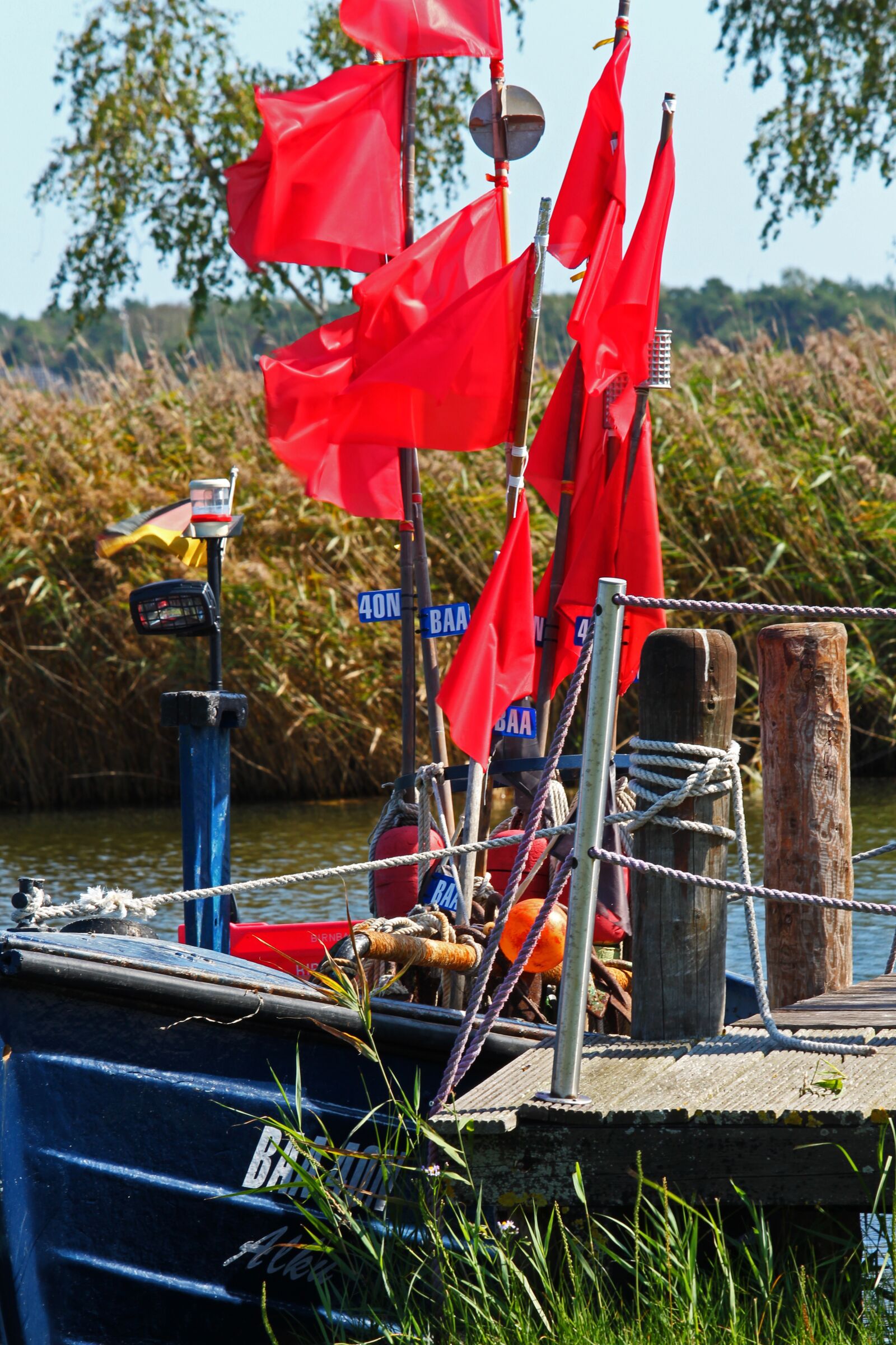 Canon EF-S 55-250mm F4-5.6 IS STM sample photo. Fishing boat, fishing, fisherman photography