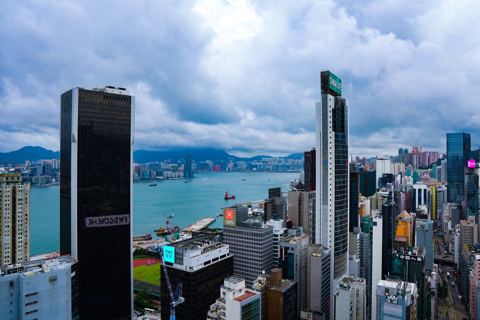 Sigma 16mm F1.4 DC DN | C sample photo. Hongkong, skyline, cityscape photography