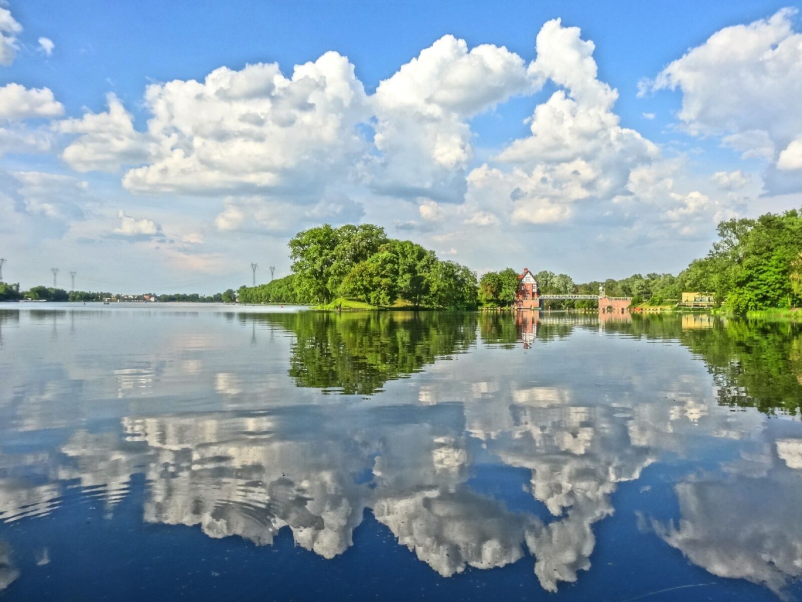 Sony Cyber-shot DSC-HX20V sample photo. Bydgoszczy, lake, water photography