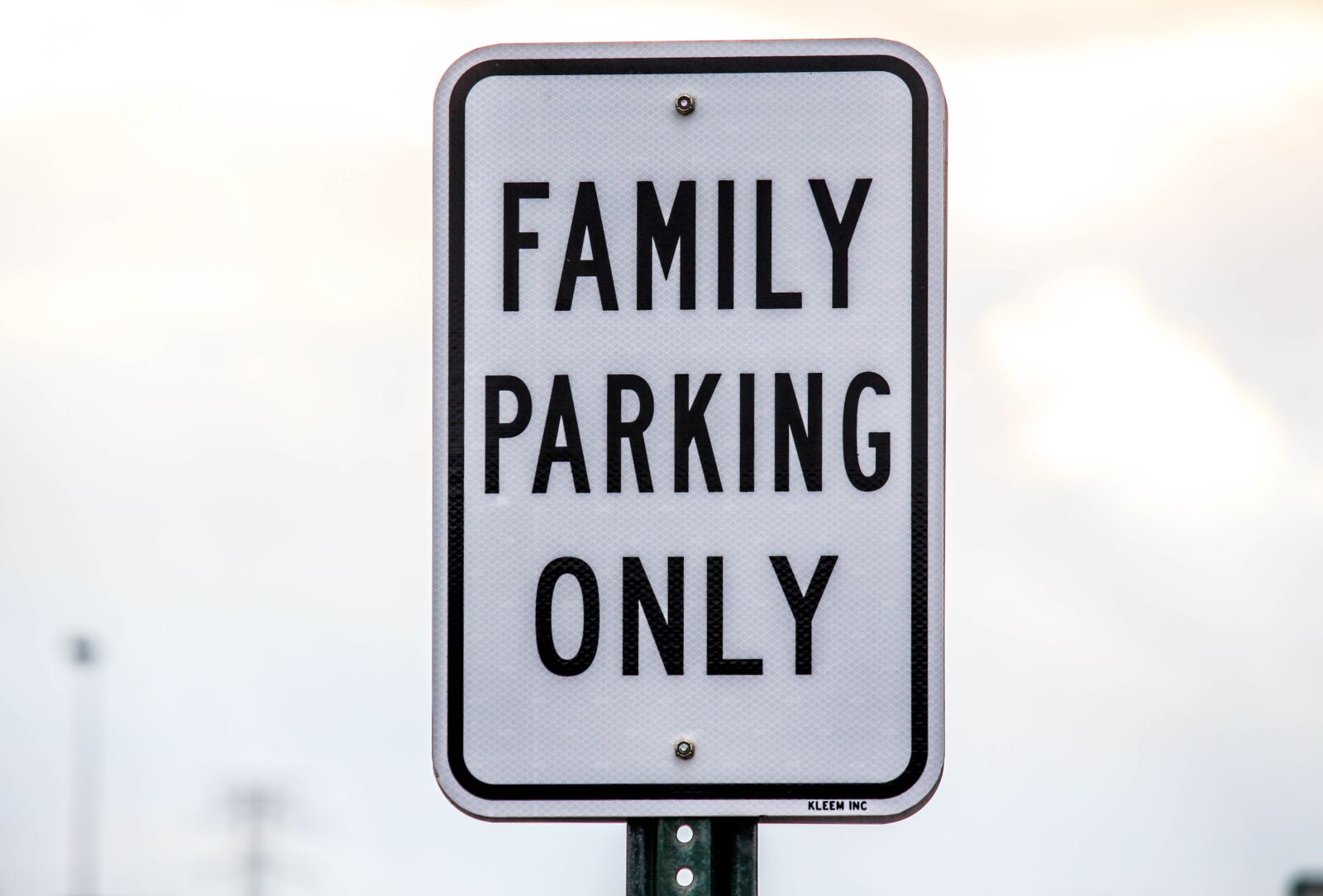 Canon EOS 700D (EOS Rebel T5i / EOS Kiss X7i) sample photo. Business, safety, sign photography