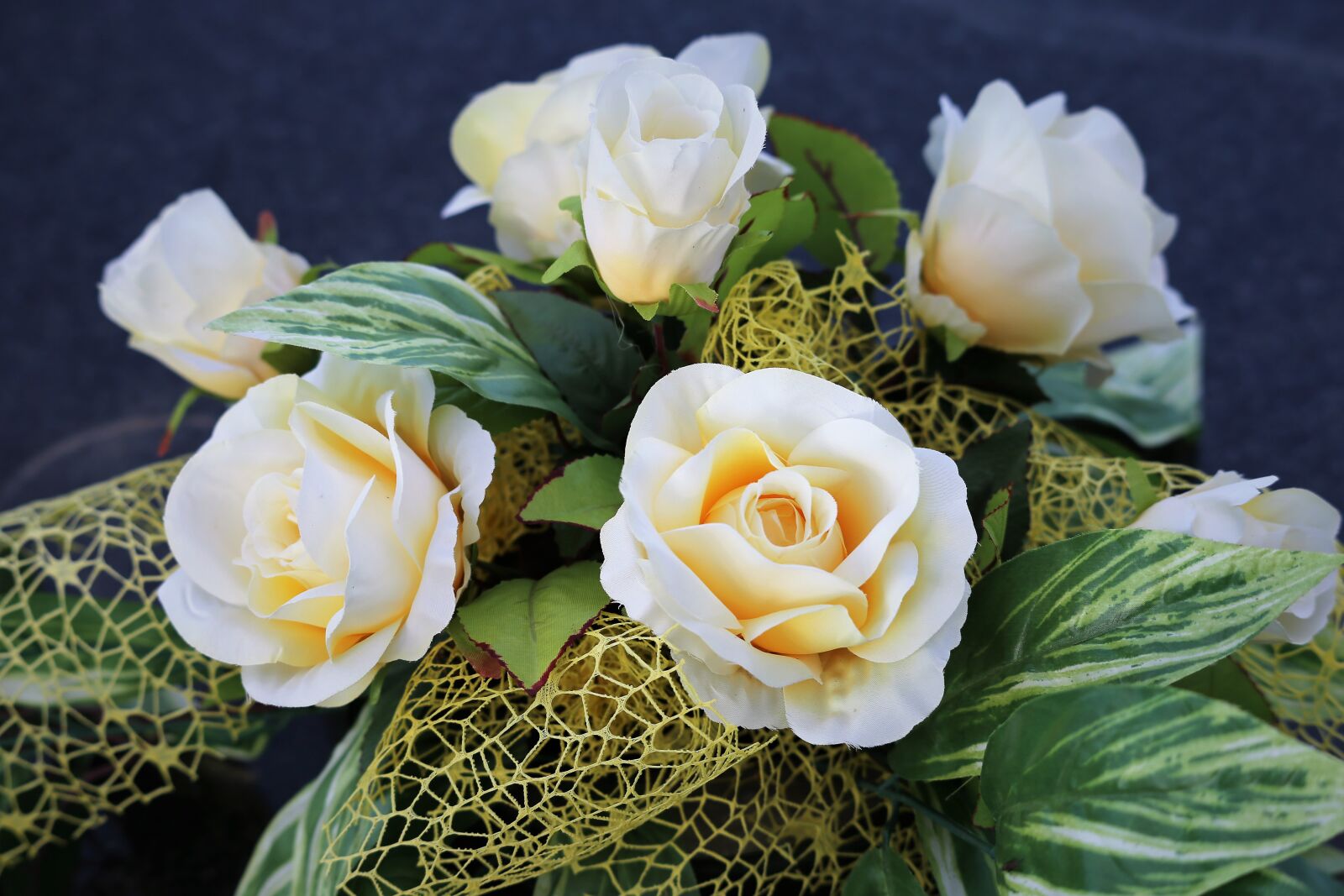Canon EOS 6D sample photo. Artificial yellow roses, arrangement photography
