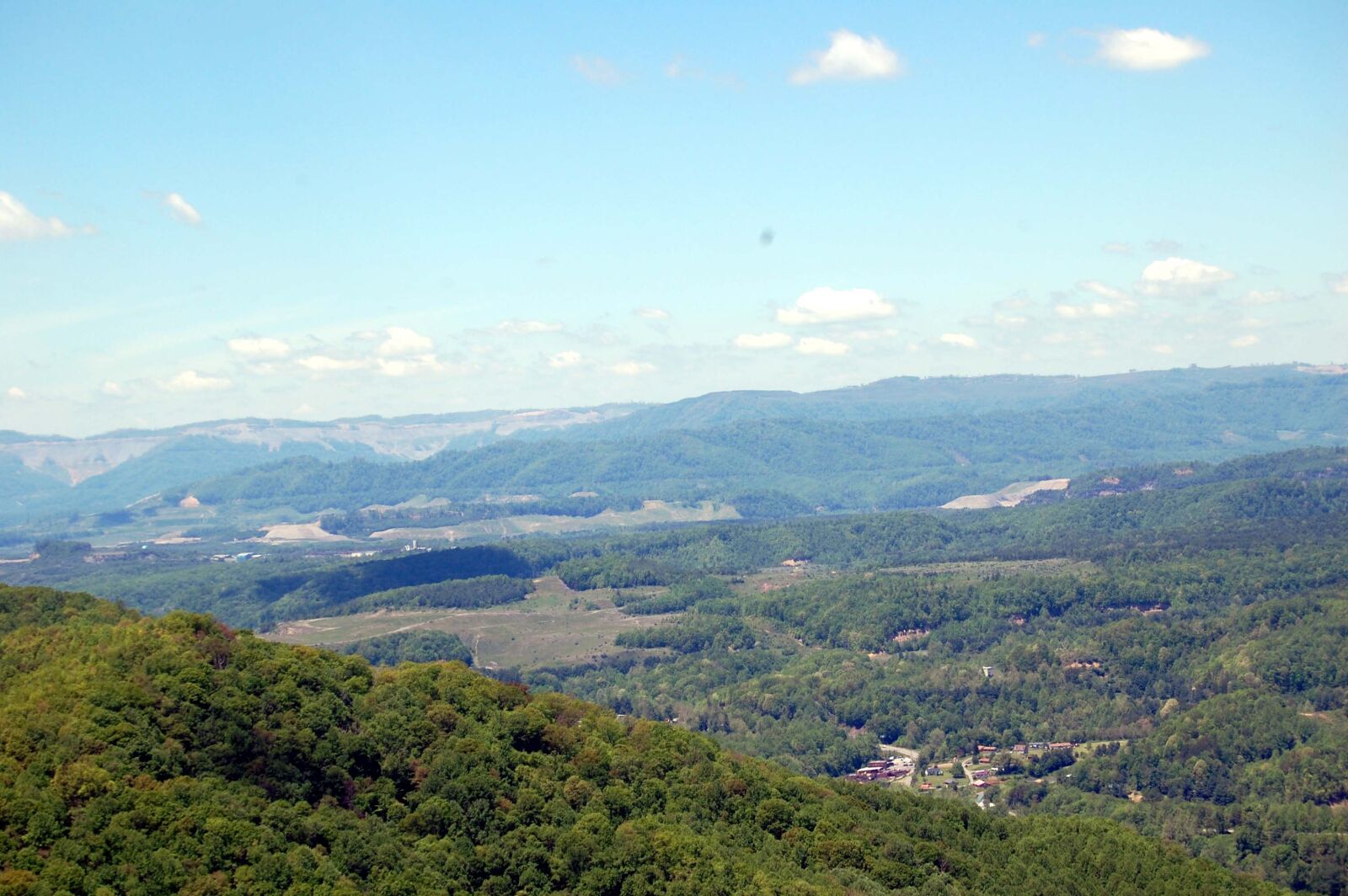 Nikon D40 sample photo. Distant, mountains photography