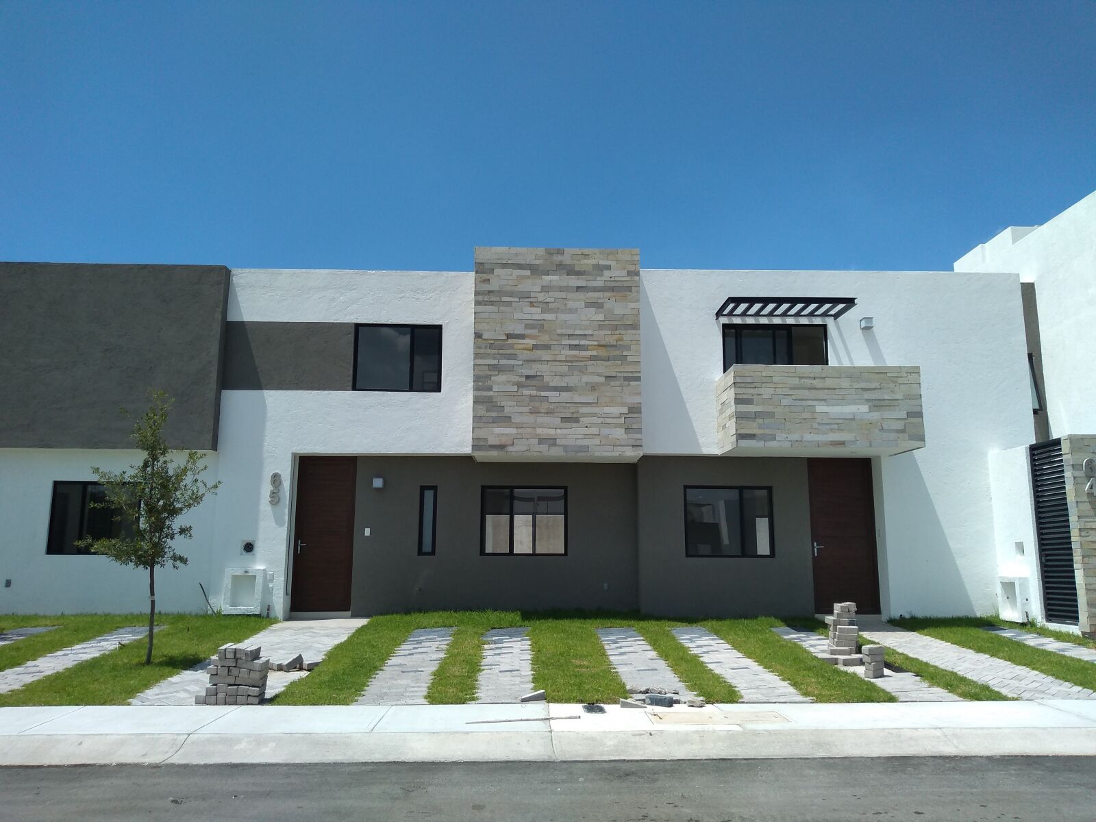 Motorola moto g(6) play sample photo. House, architecture, queretaro photography