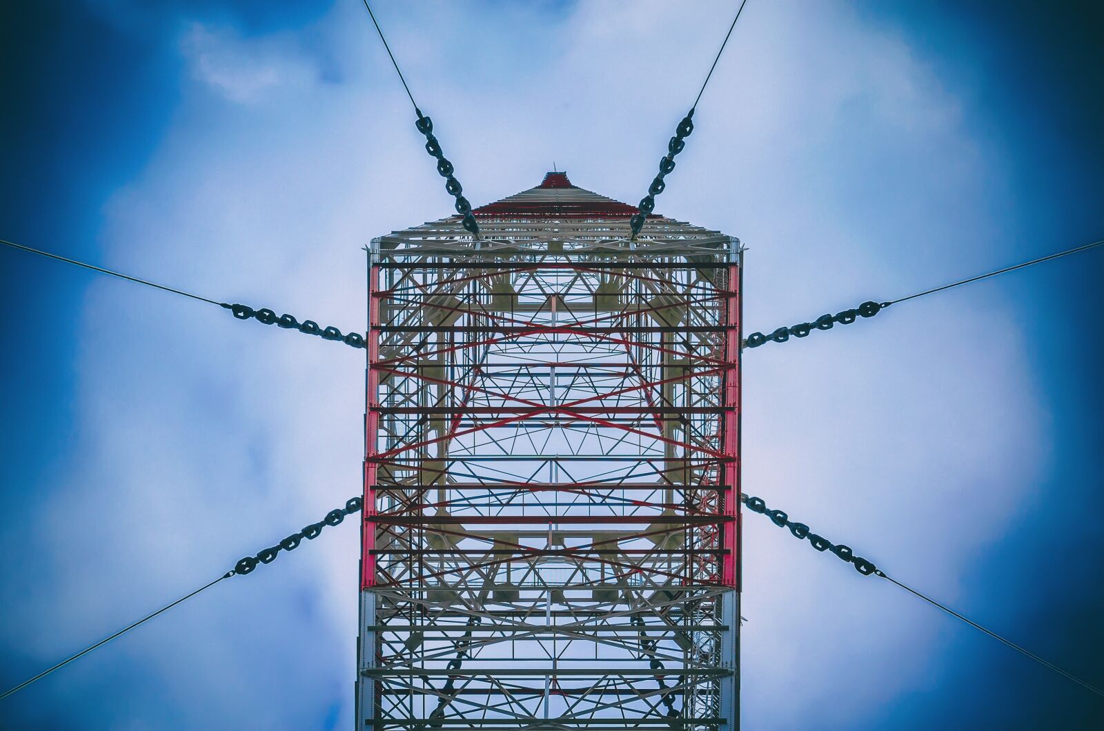 Nikon D5100 sample photo. Tower, radio, tax photography