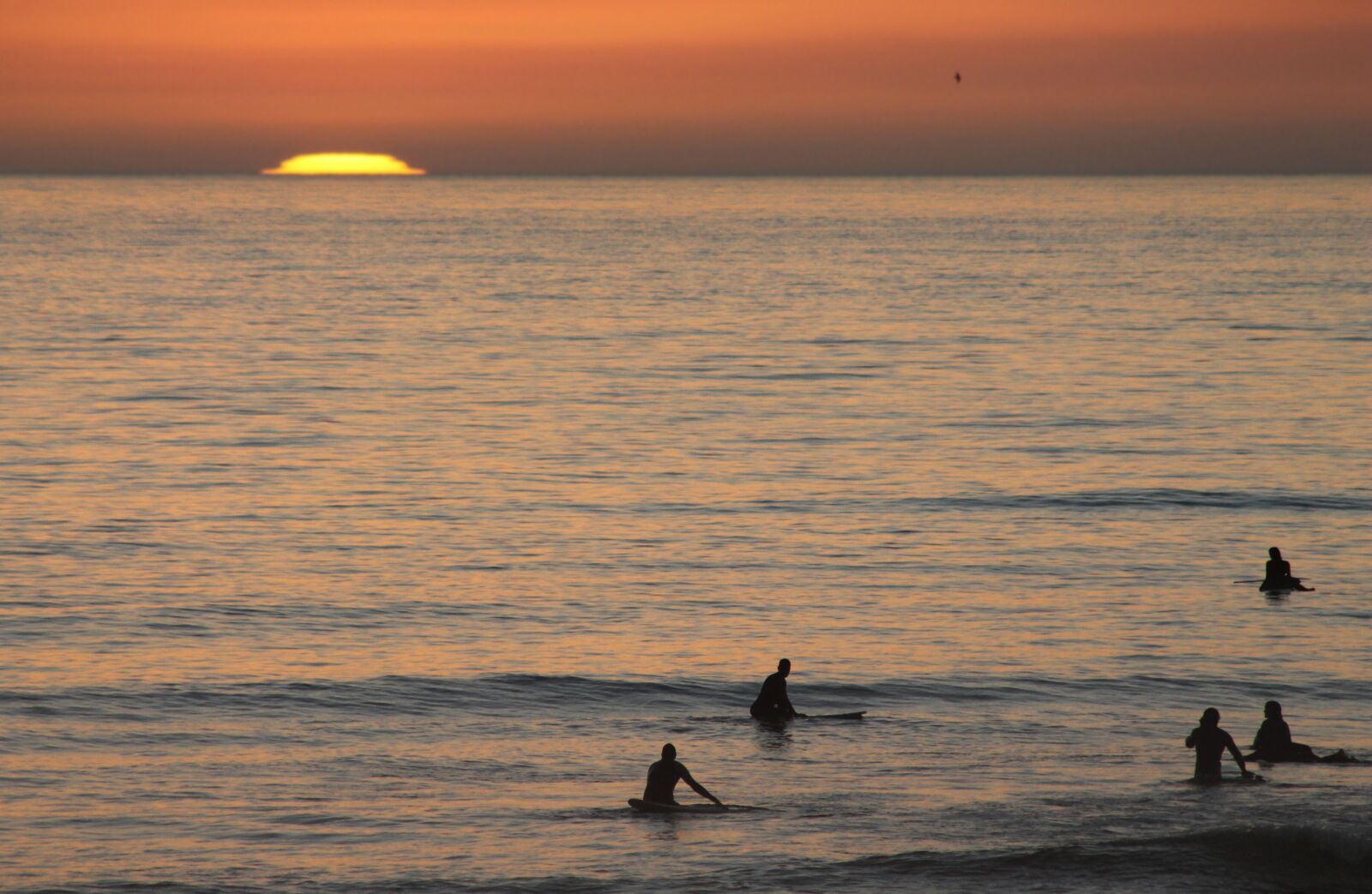 Canon EF 75-300mm f/4-5.6 sample photo. Surf, sunset, backlight photography
