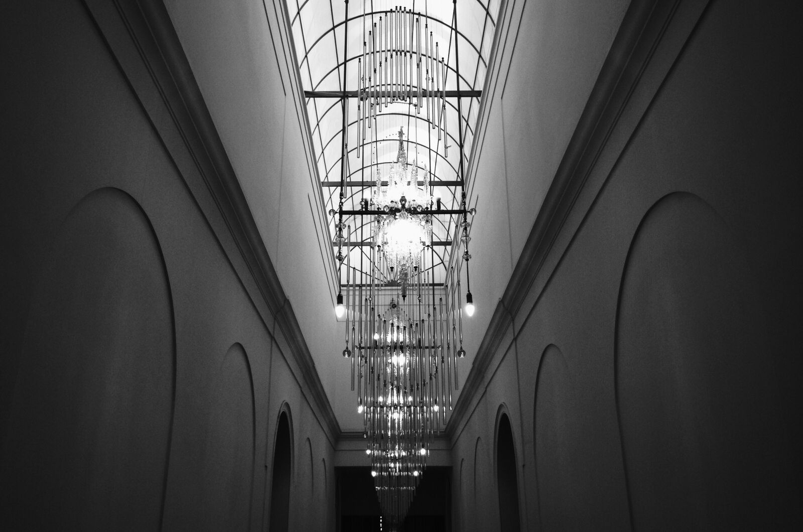 iPhone 5 back camera 4.12mm f/2.4 sample photo. Museum, black, white photography
