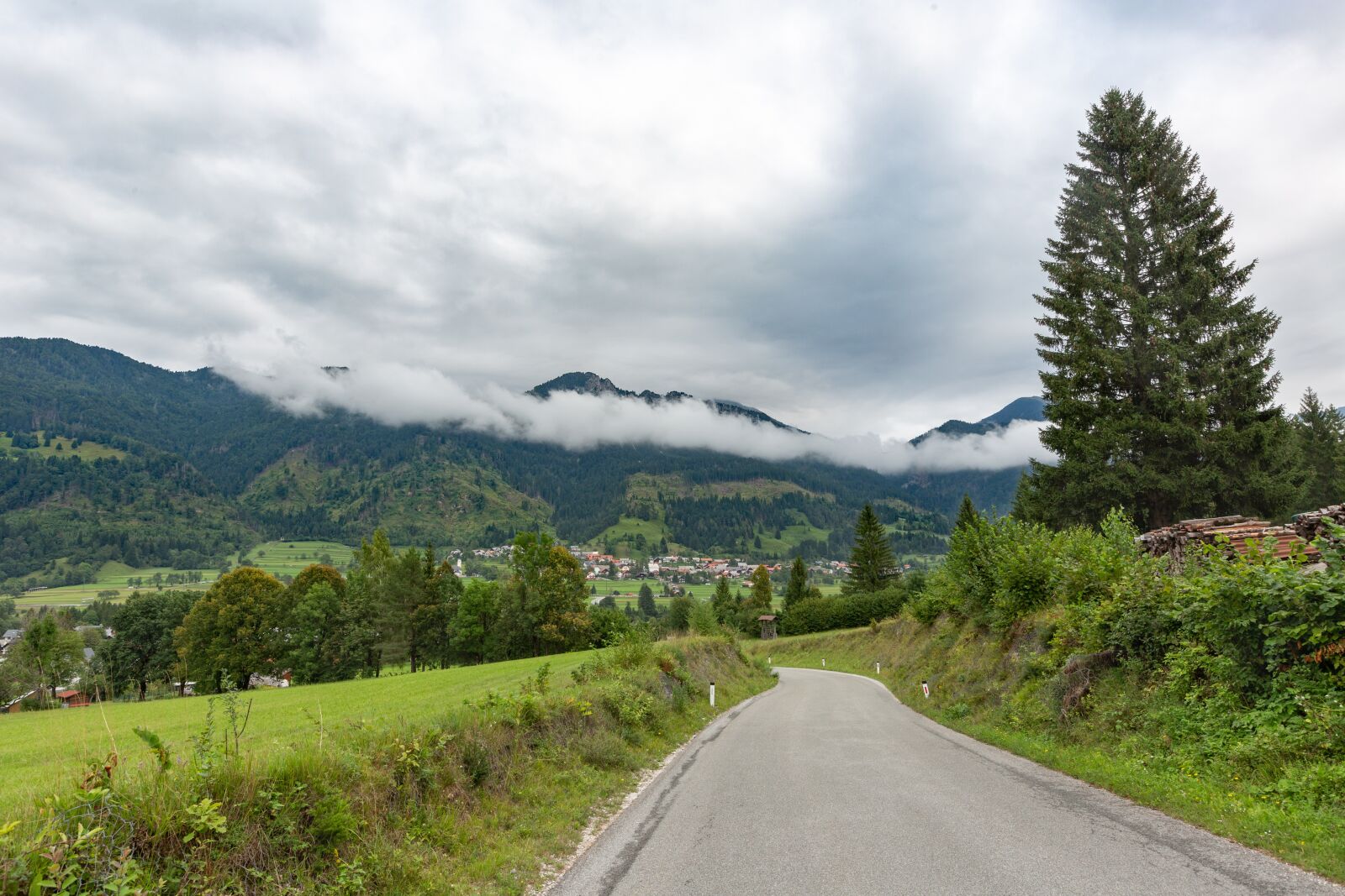 Canon EF 16-35mm F2.8L II USM sample photo. Nature, landscape, outdoors photography