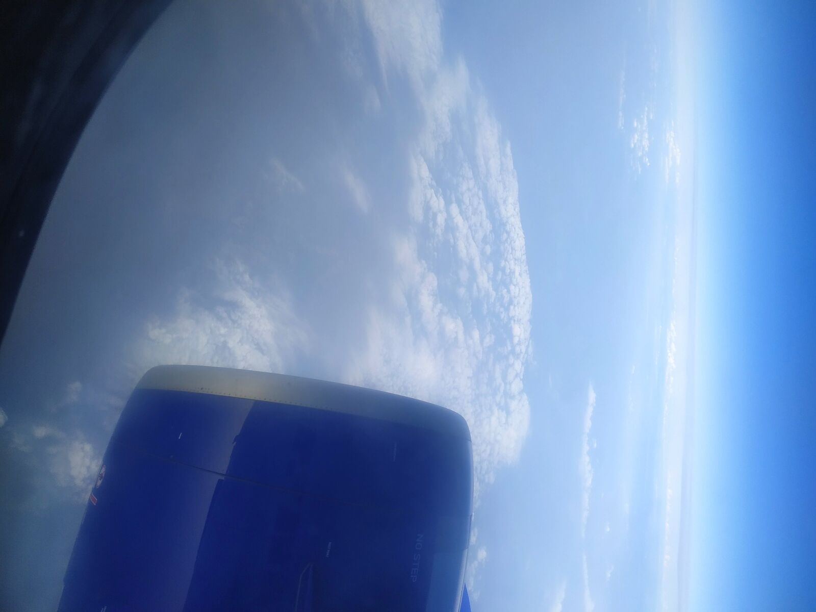 Xiaomi Redmi Note 6 Pro sample photo. Sky, airplane, travel photography
