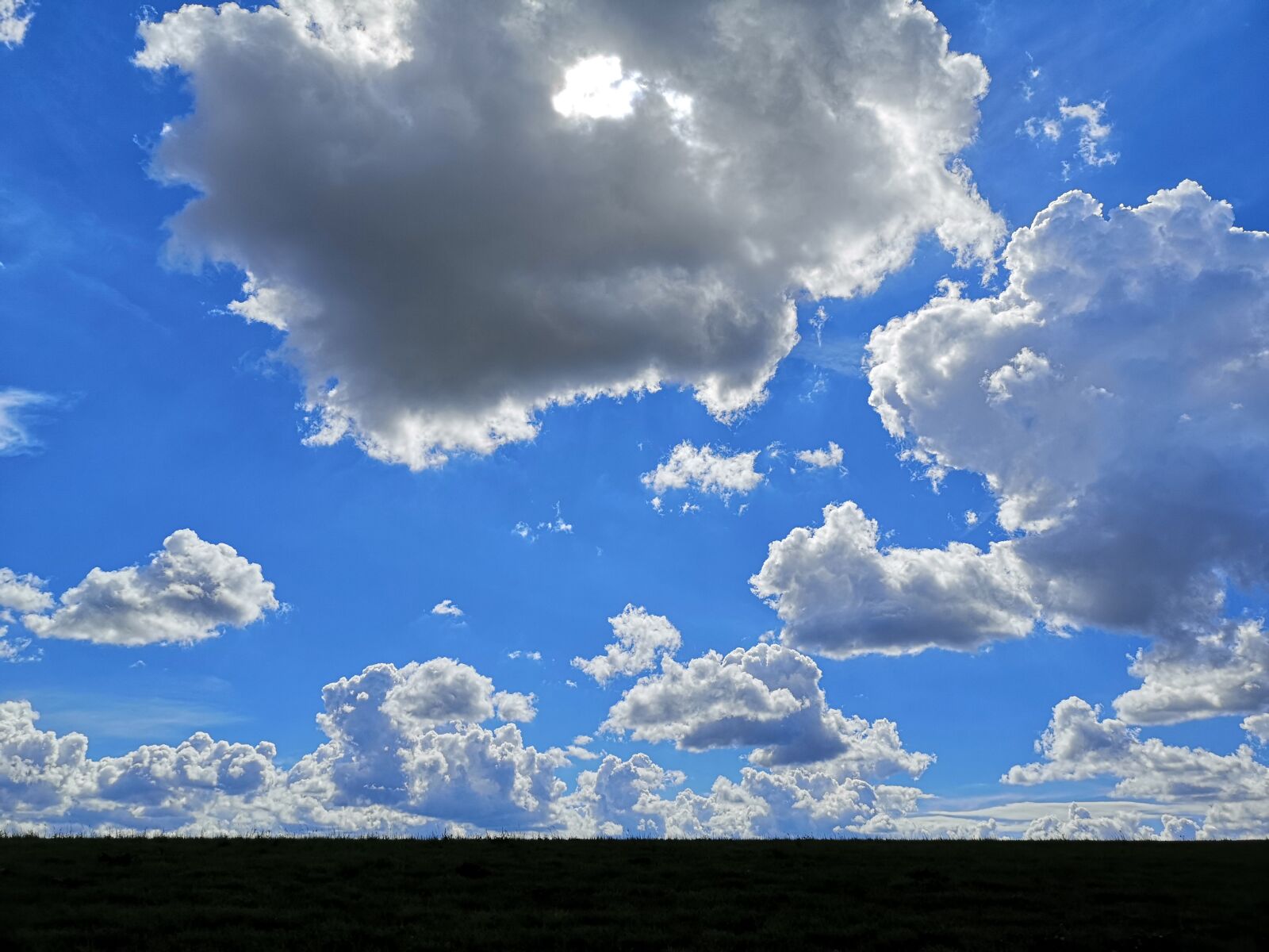 HUAWEI CLT-L29 sample photo. Clouds, sky, landscape photography