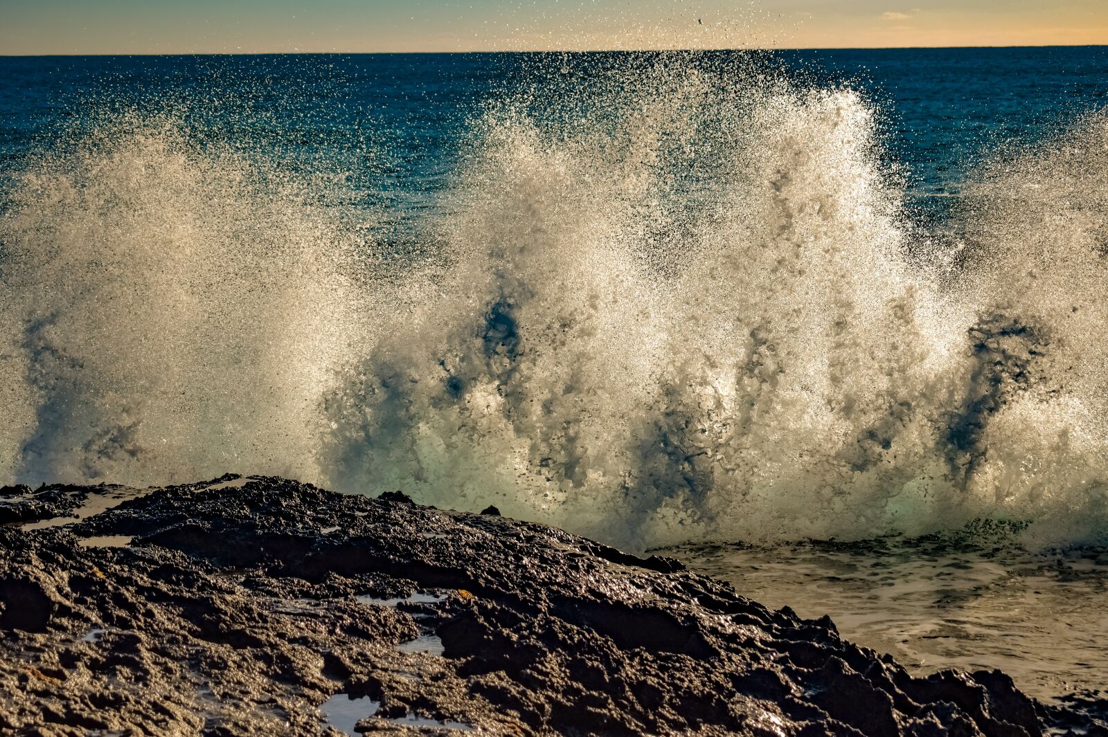 Nikon D3300 sample photo. Wave, crashing, coast photography