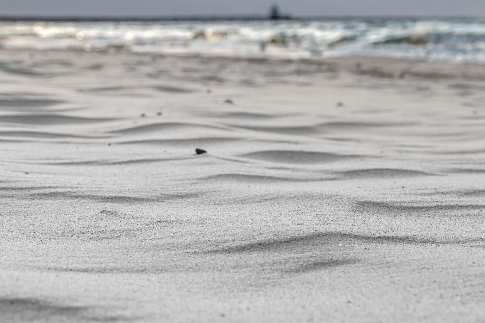 Canon EOS 80D + Canon EF 24-105mm F4L IS USM sample photo. Beach, sand, sea photography