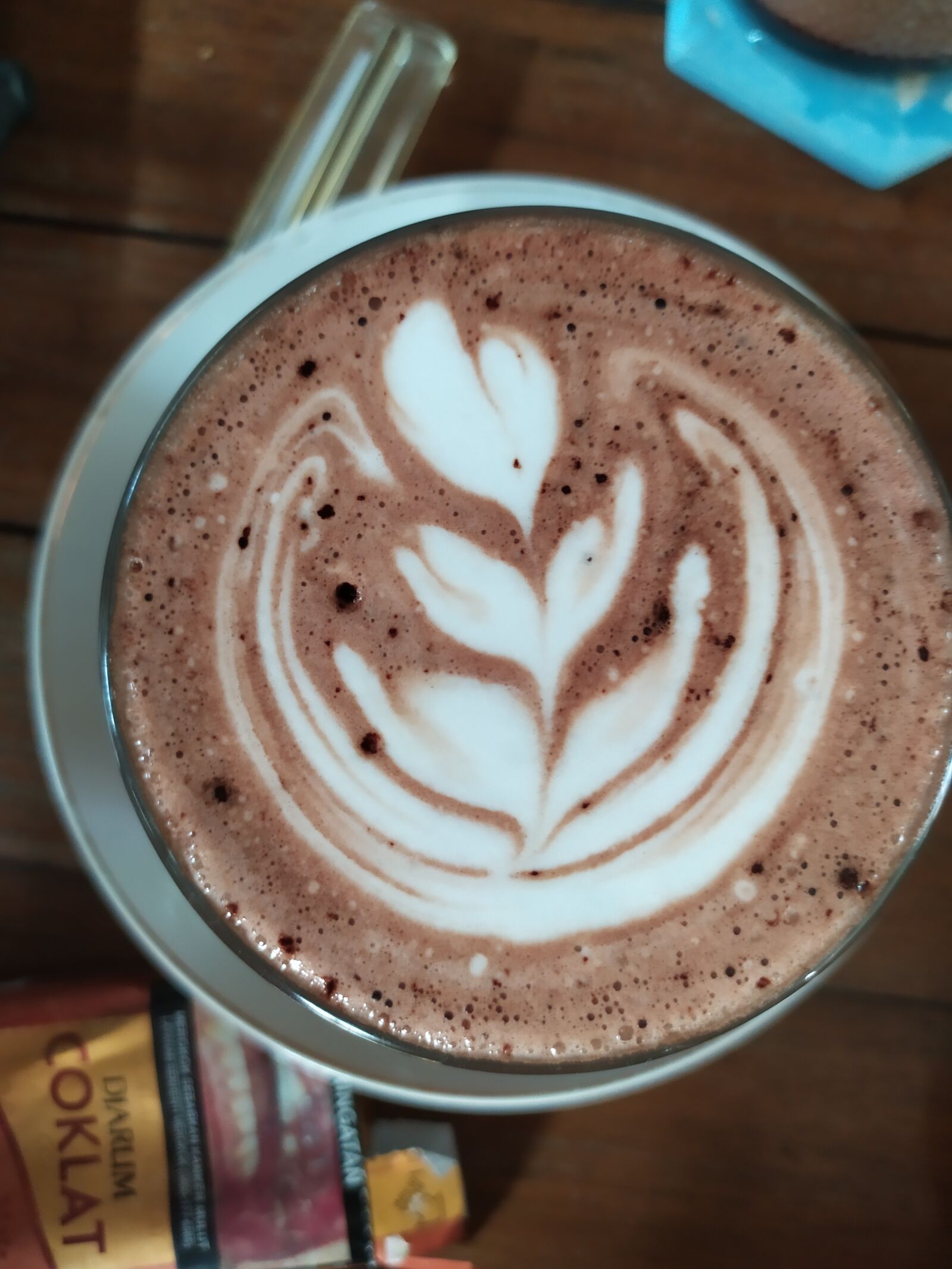 Xiaomi Redmi Note 7 sample photo. Coffee, winter, drink photography