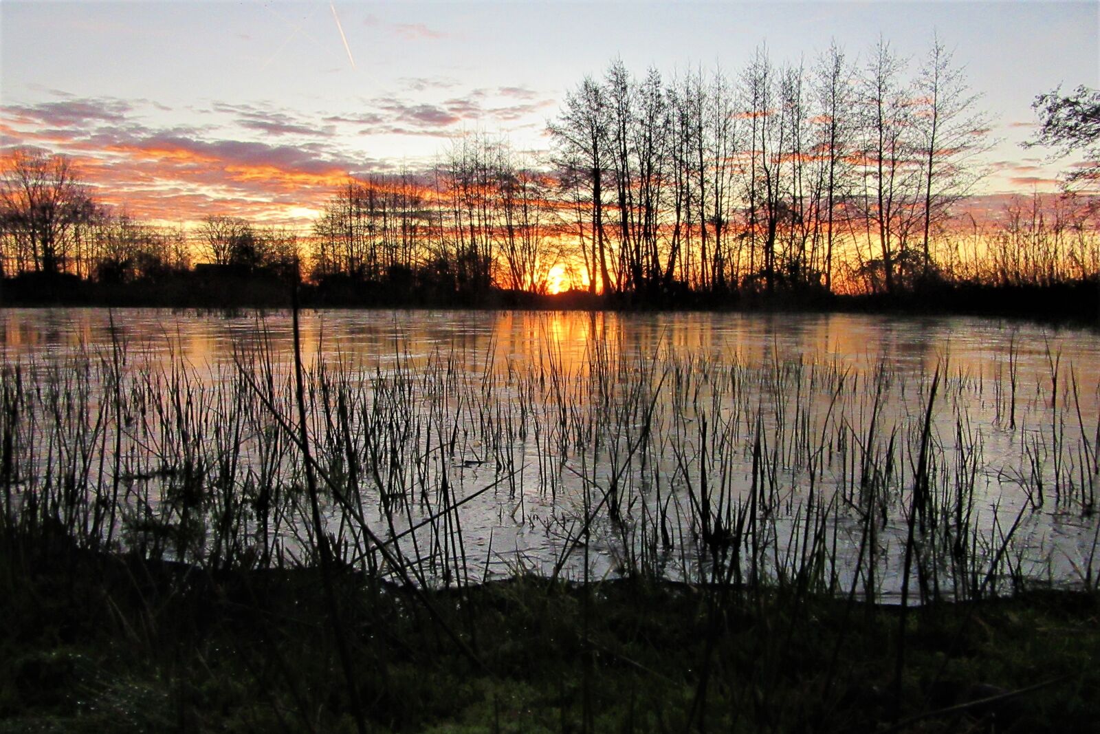 Canon PowerShot SX610 HS sample photo. Sunrise, hiking, winter photography