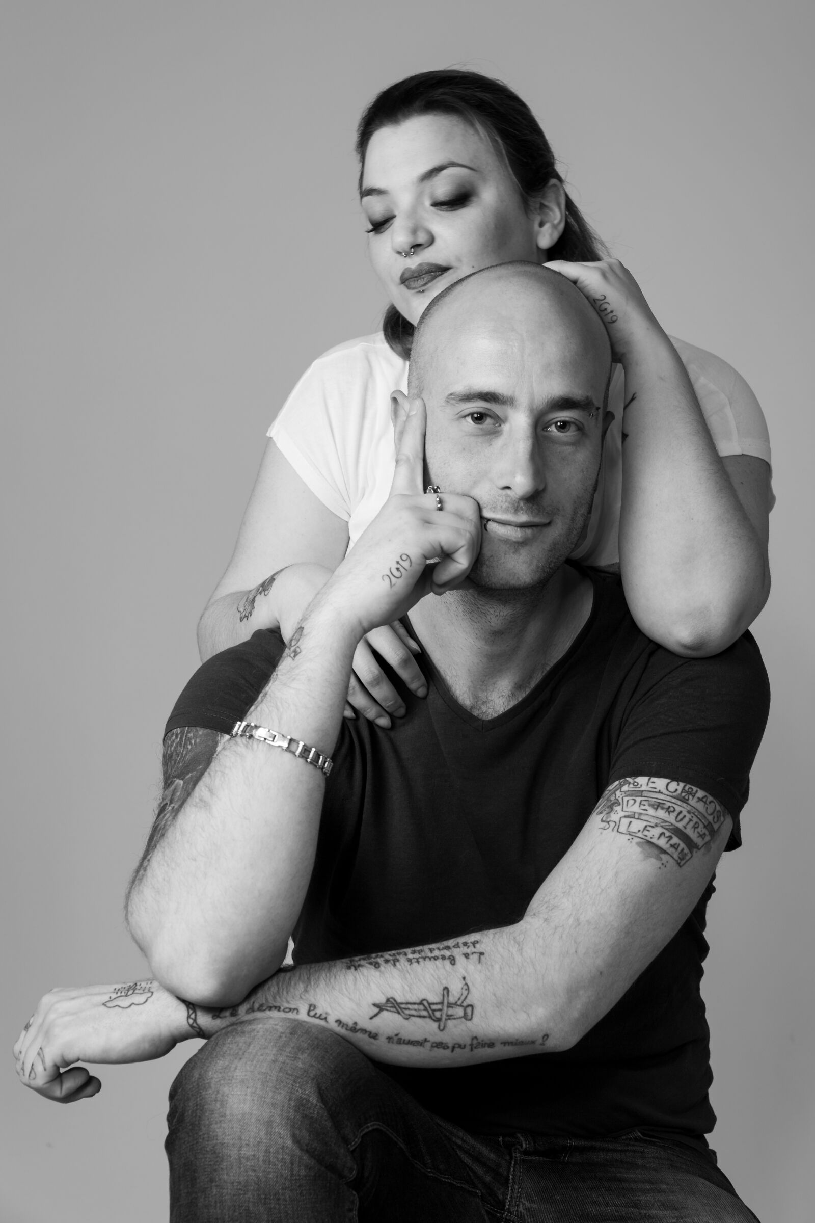 Canon EOS 5D Mark III sample photo. Couple, young, portrait photography