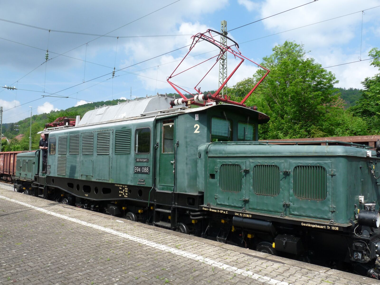 Panasonic Lumix DMC-FZ28 sample photo. Electric locomotive, e94 088 photography