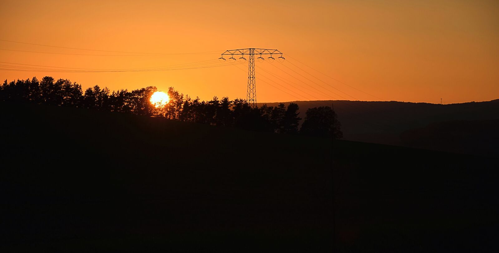 Nikon D3300 sample photo. Sunset, strommast, dusk photography
