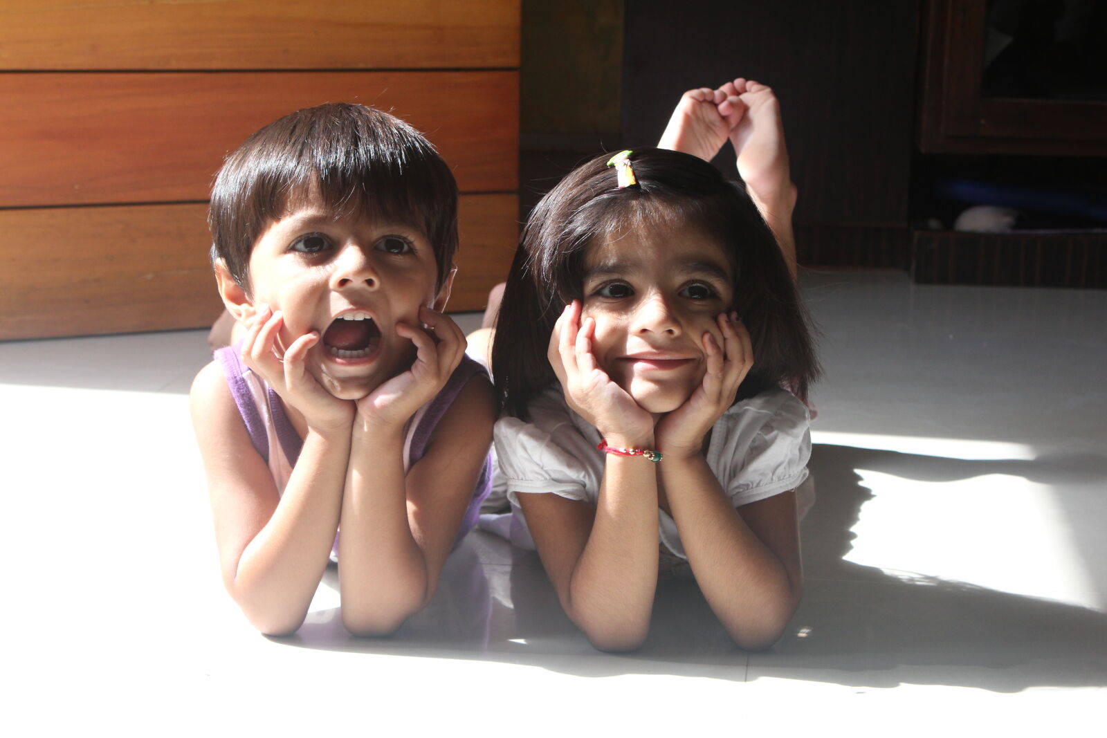 Canon EF-S 18-55mm F3.5-5.6 IS sample photo. Children, enjoy, expression, expressive photography