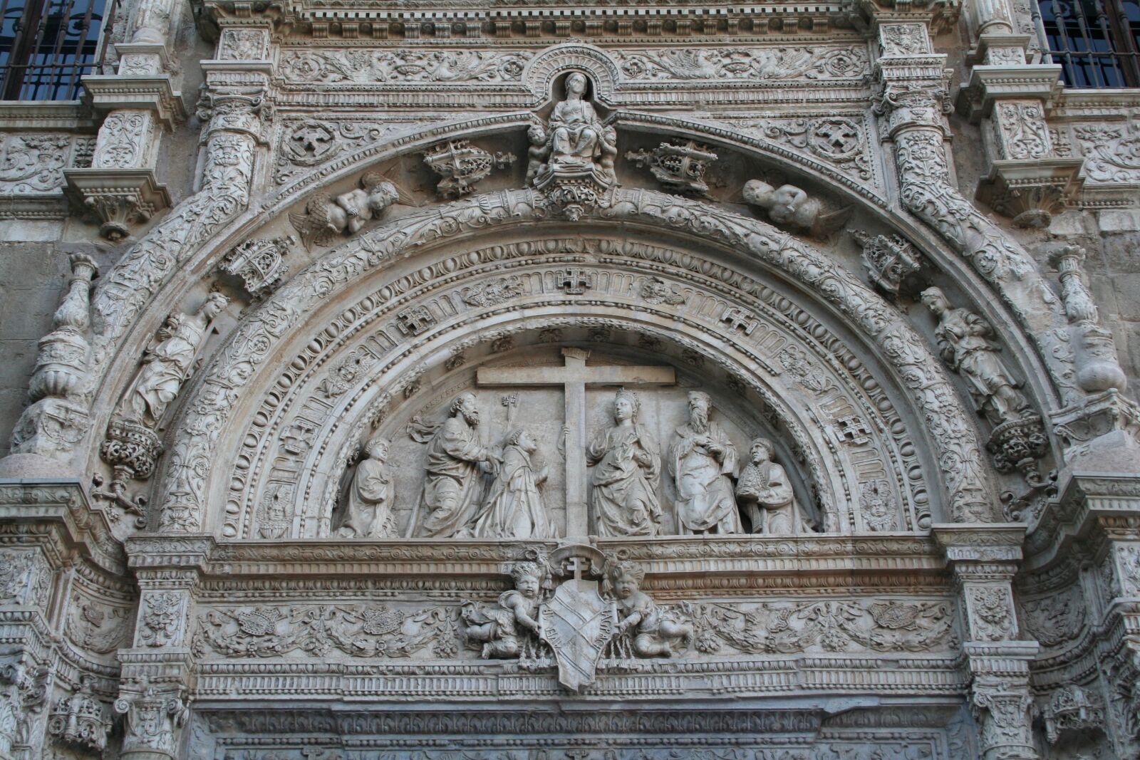 Canon EOS 350D (EOS Digital Rebel XT / EOS Kiss Digital N) sample photo. Church, art, sculpture photography