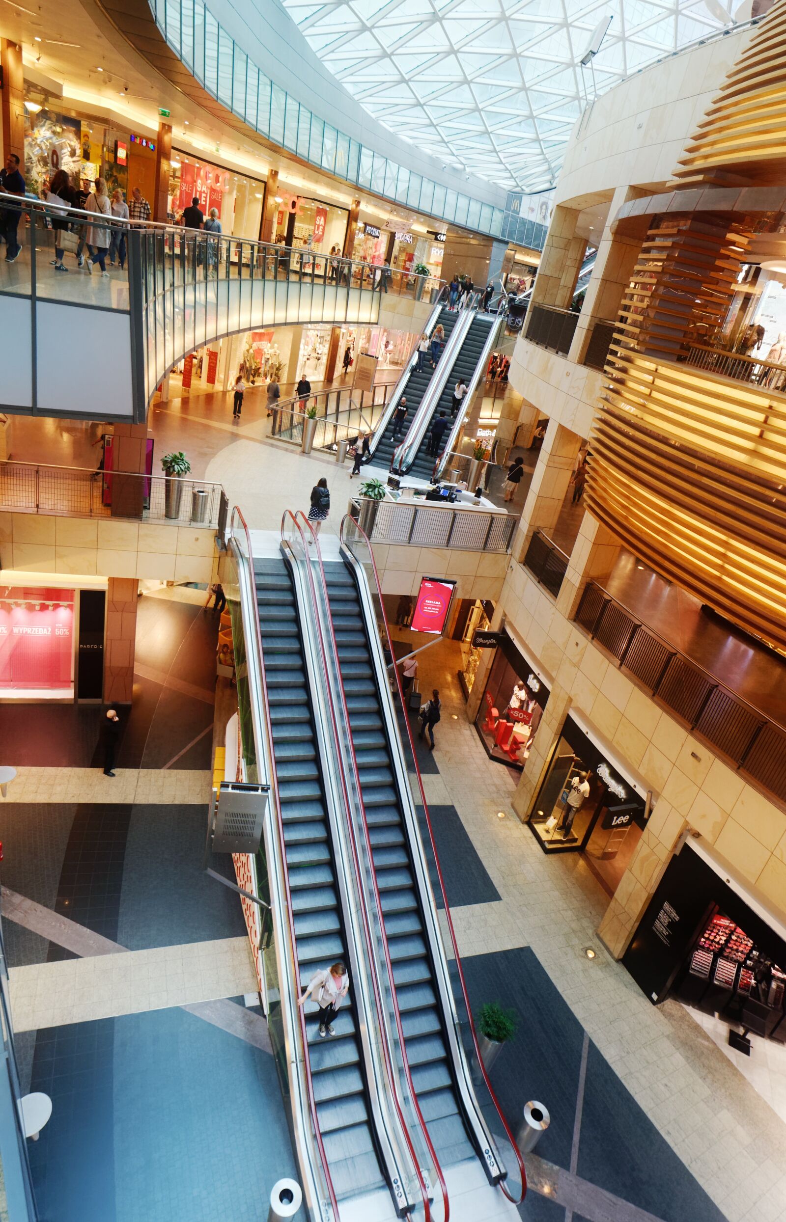 Nikon D5100 sample photo. Interior, center, commercial photography