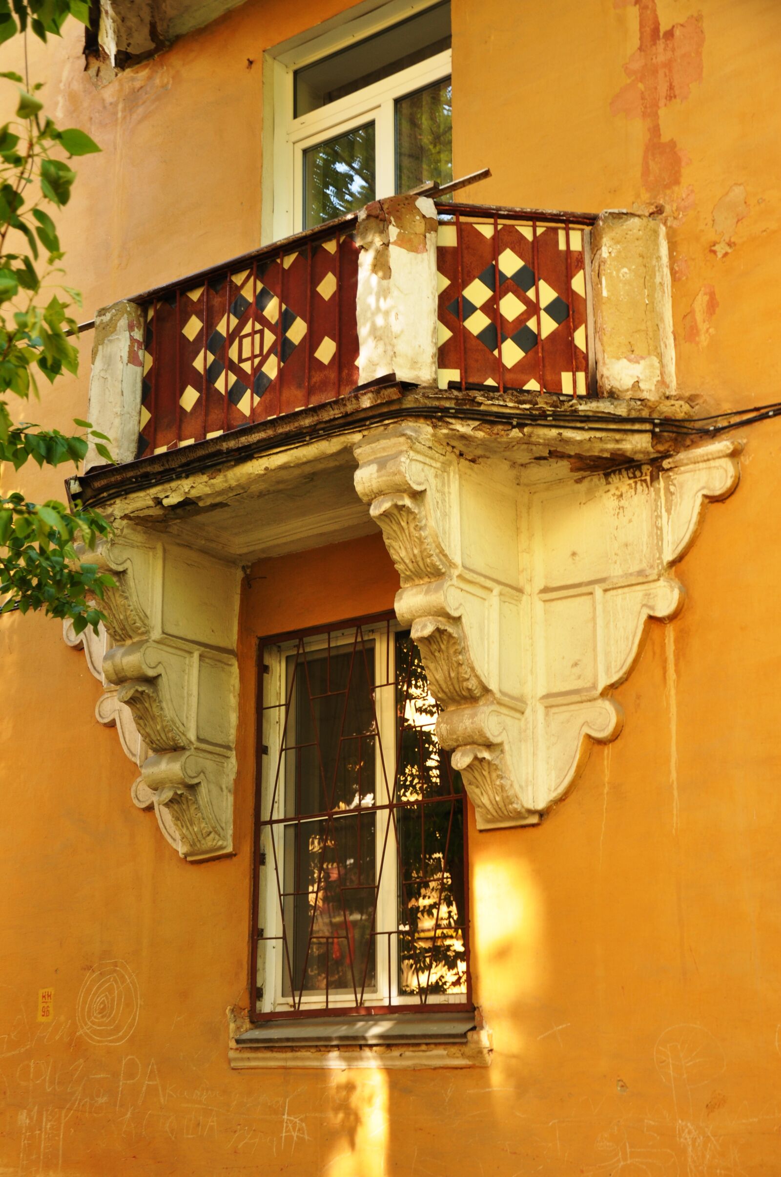 Nikon D90 sample photo. Old, vintage, house photography