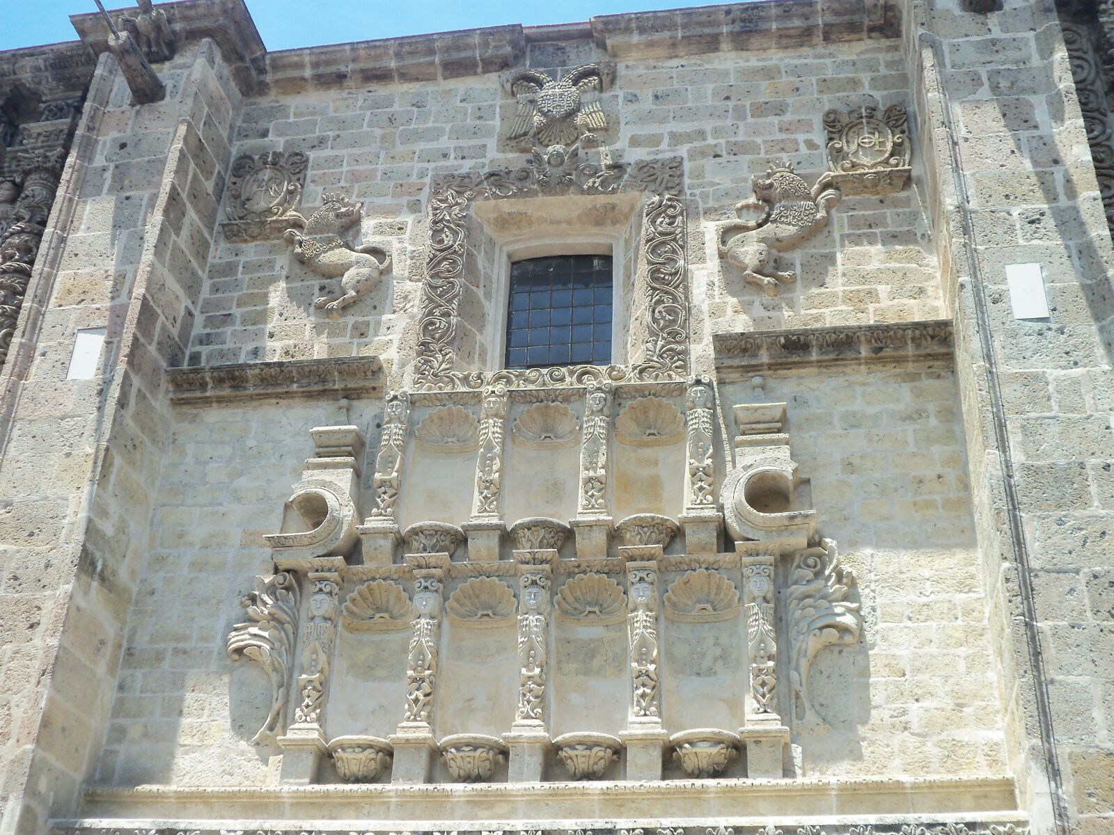 Kodak EASYSHARE C142 DIGITAL CAMERA sample photo. Baroque, architecture, baroque building photography