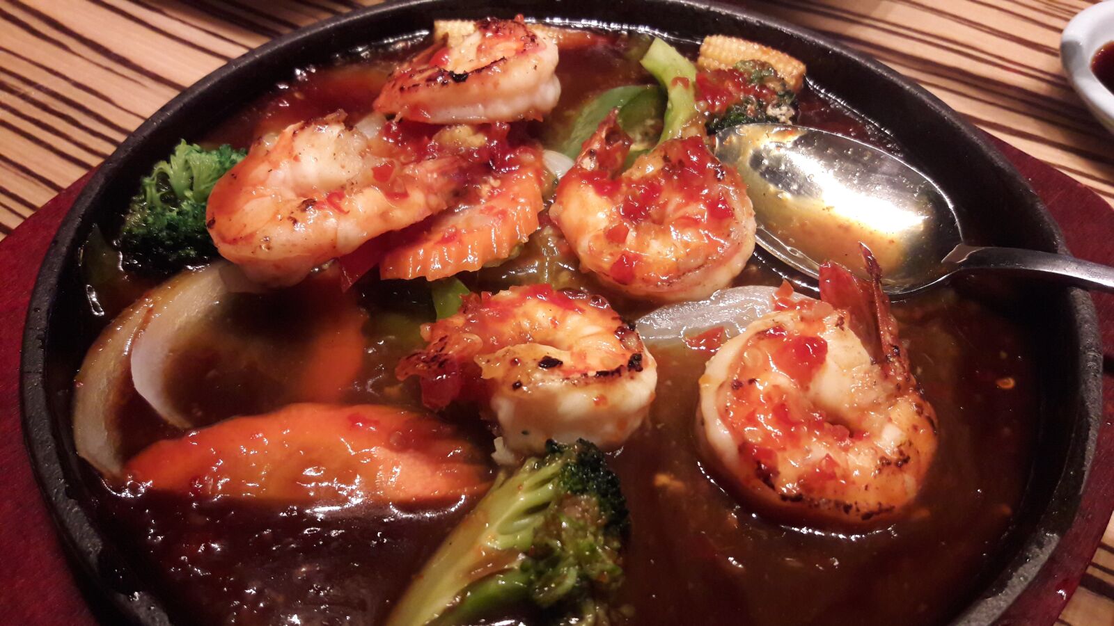 Samsung Galaxy J7 sample photo. Food, shrimps, eat photography