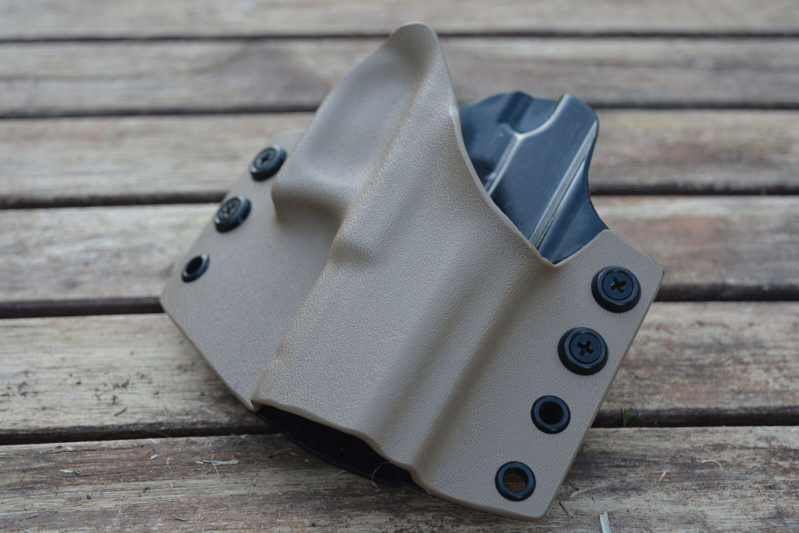 Nikon D5200 sample photo. Hoyle holsters, pistols, shooters photography