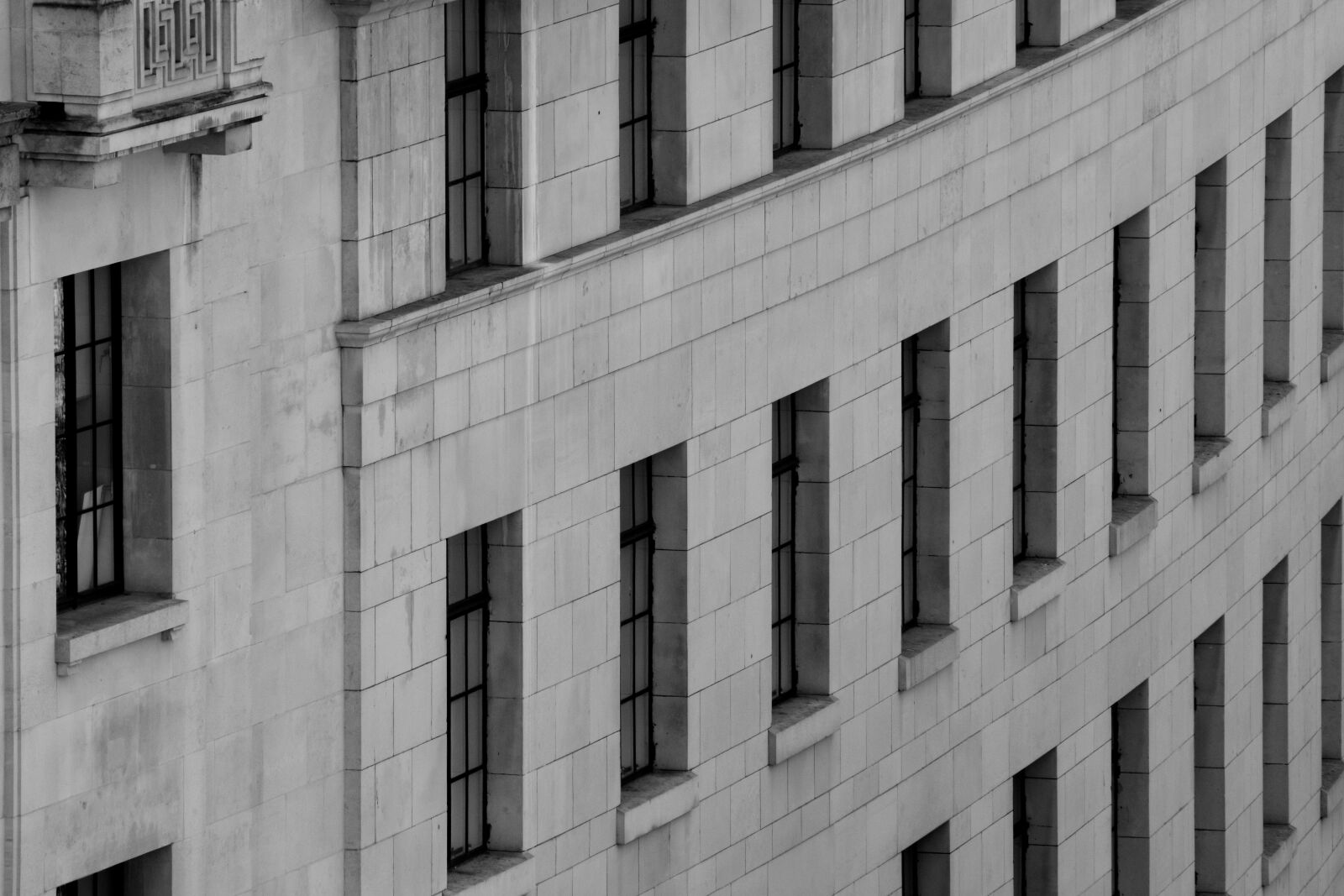 Nikon D3400 sample photo. London, architecture, building photography